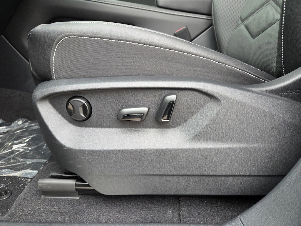 New 2026 Volkswagen Atlas 2.0T SE w/Technology SUV