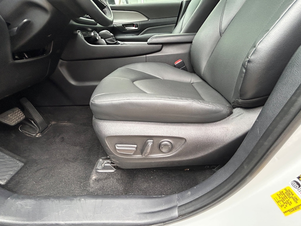 Used 2025 Toyota Grand Highlander SUV