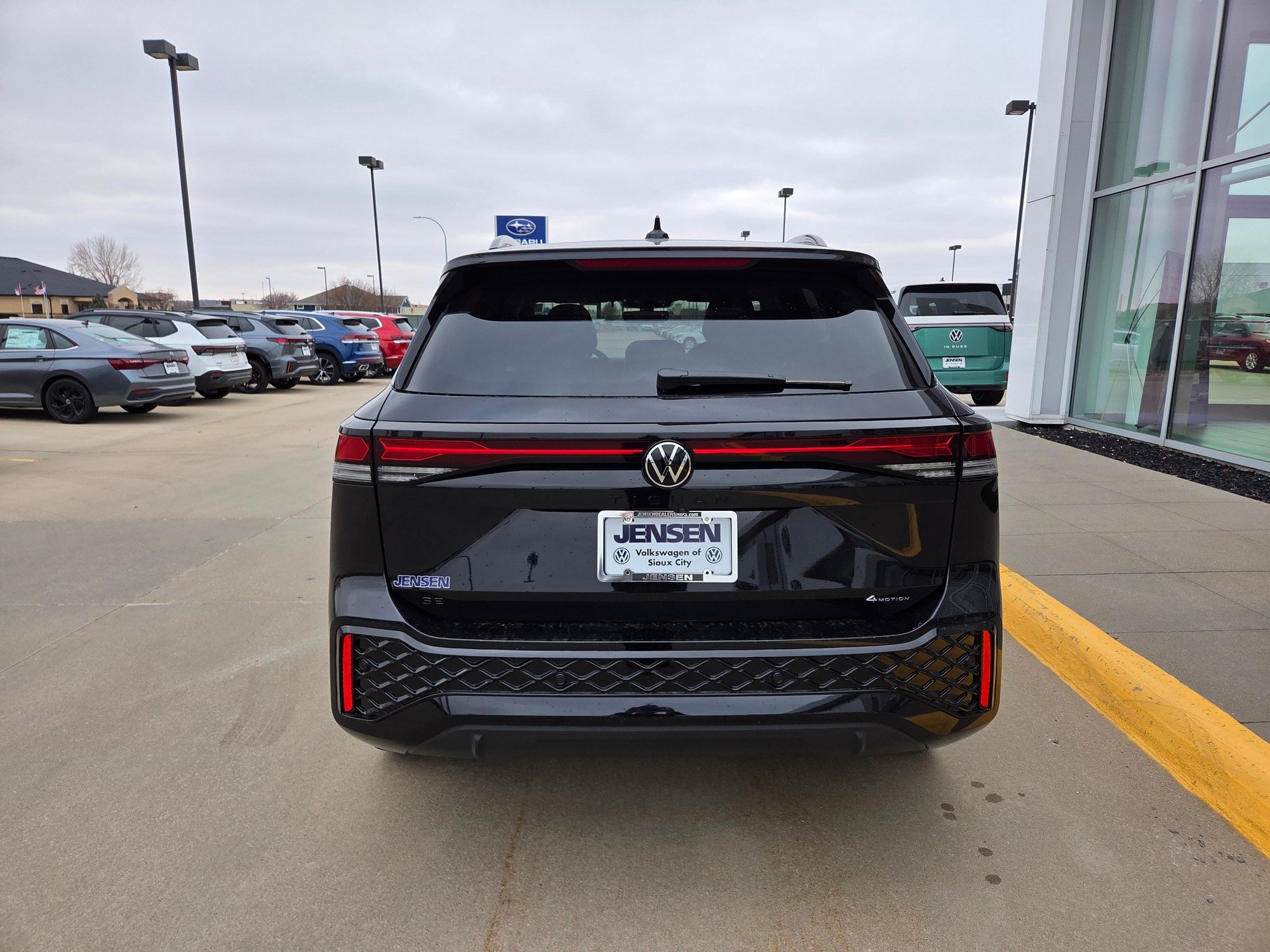 2026 Volkswagen Tiguan SE R-LINE BLACK - Photo 15