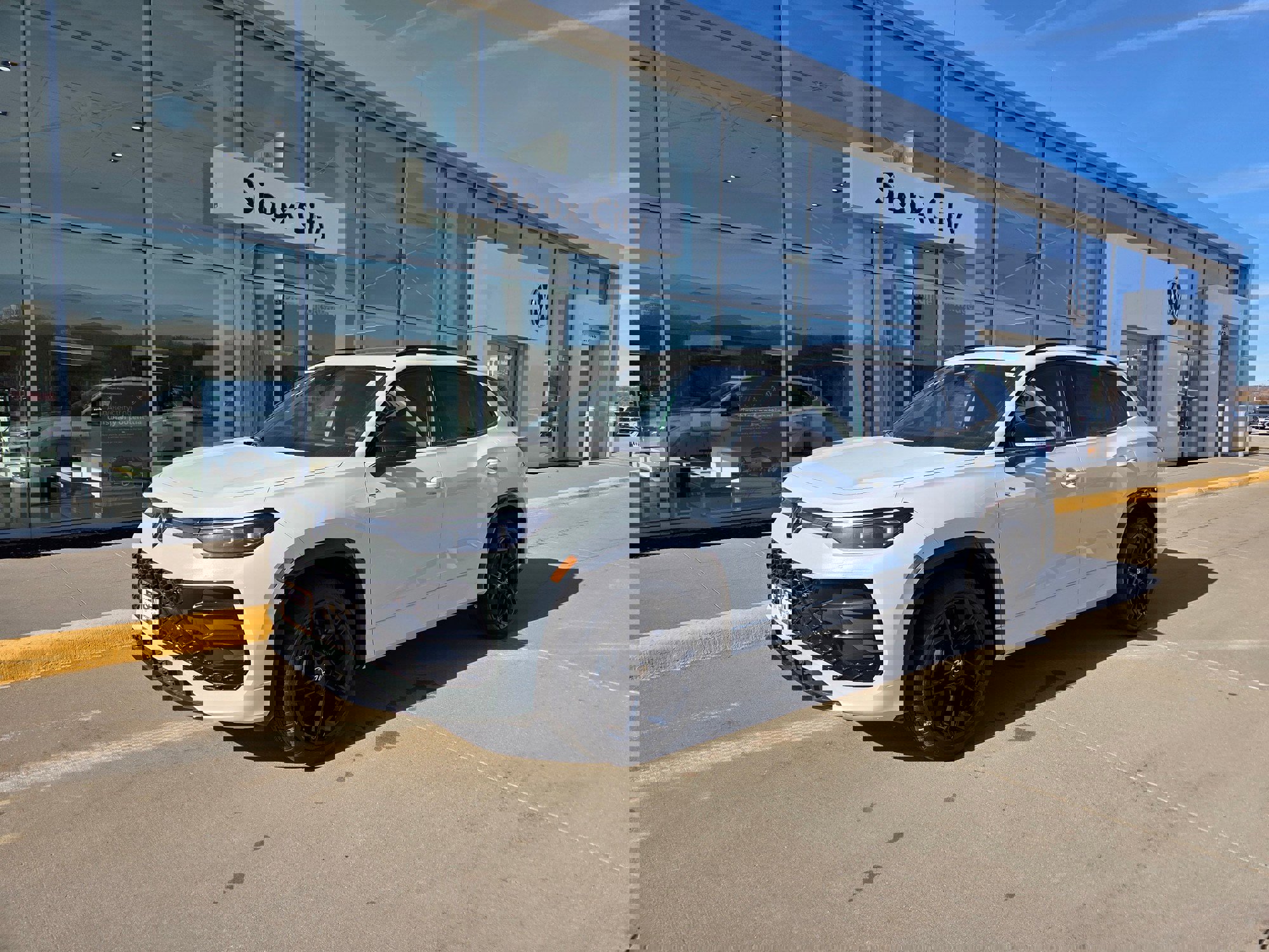 2025 Volkswagen Tiguan SUV 