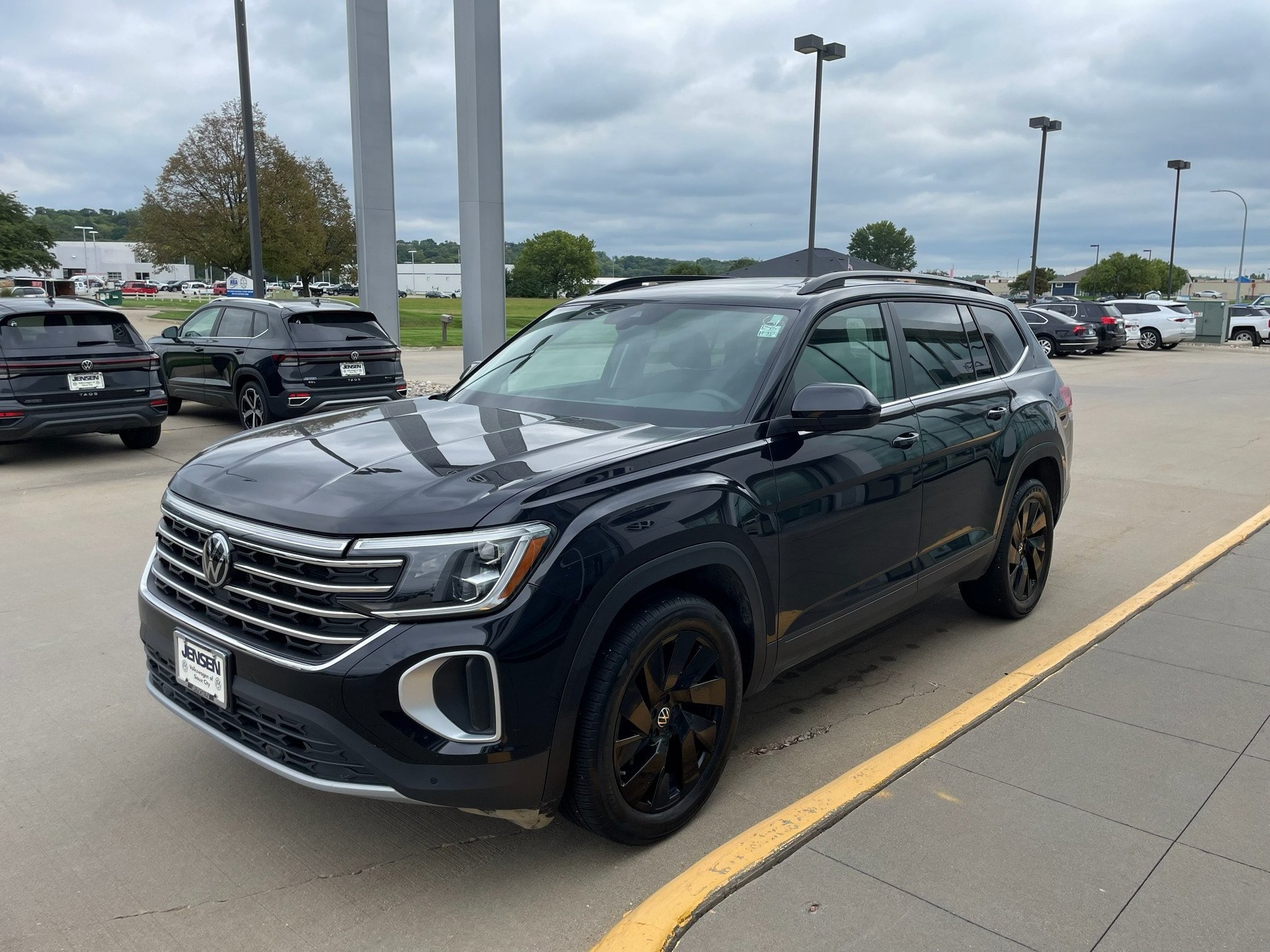 2025 Volkswagen Atlas SUV 