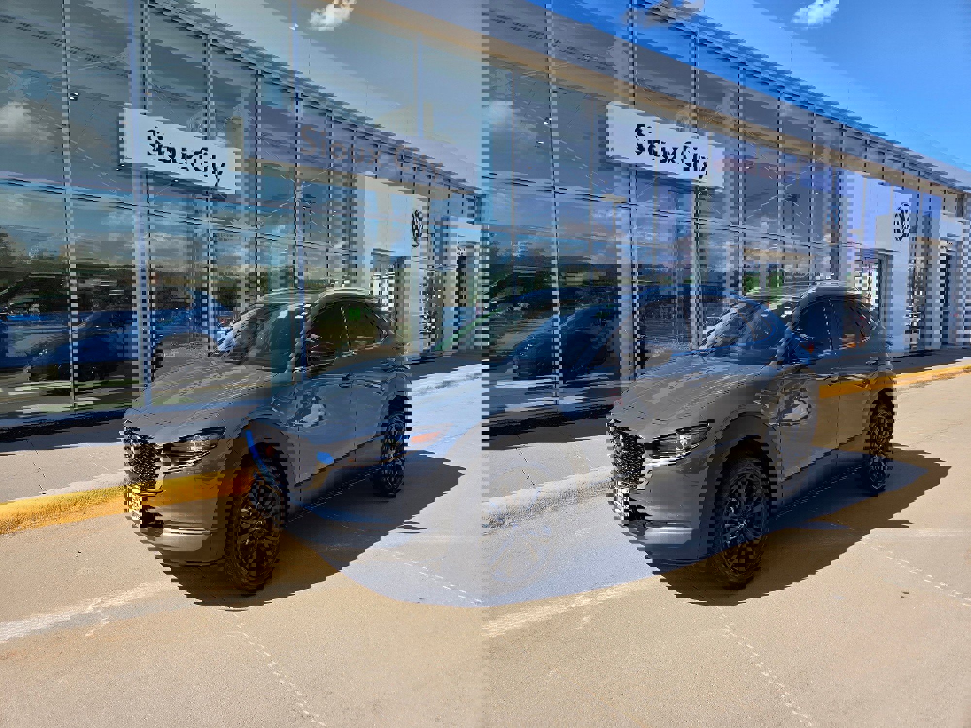 2023 Mazda CX-30 Carbon Edition's photo