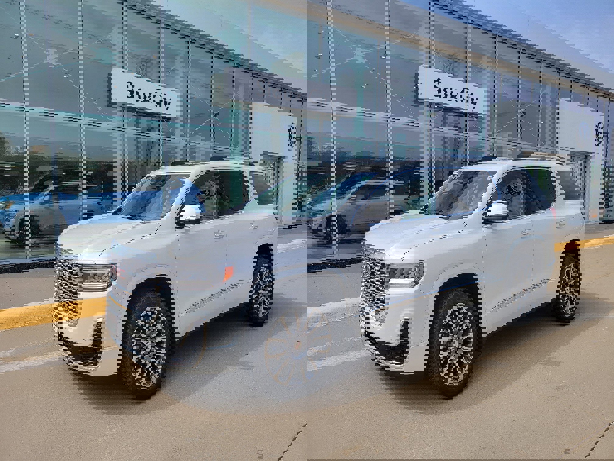 2020 GMC Acadia Denali