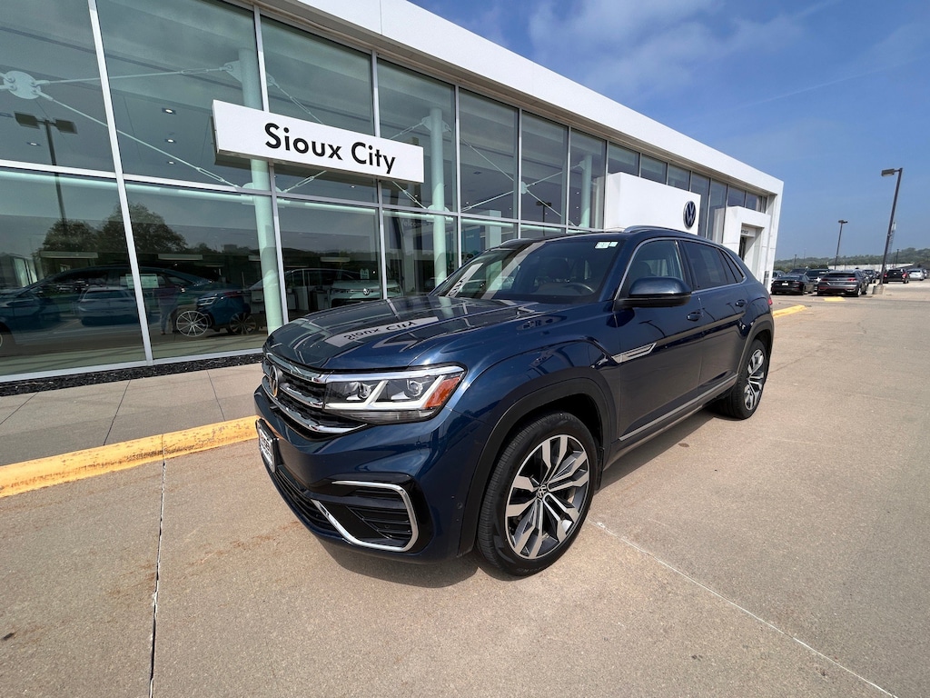 Used 2023 Volkswagen Atlas Cross Sport 3.6L V6 SEL Premium R-Line SUV