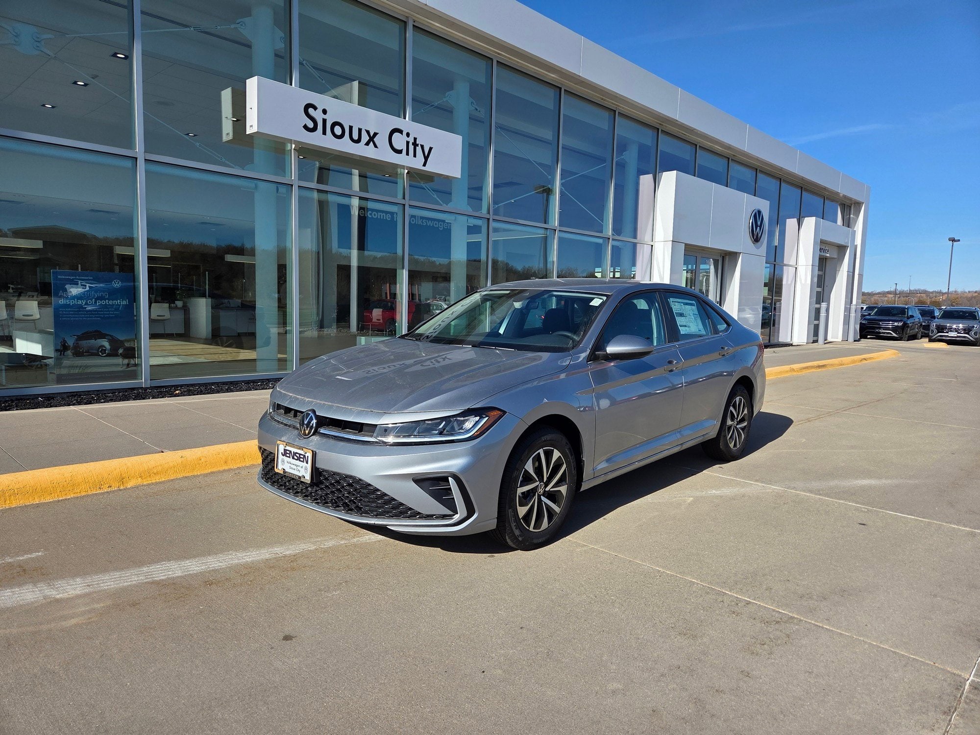 2025 Volkswagen Jetta S's photo