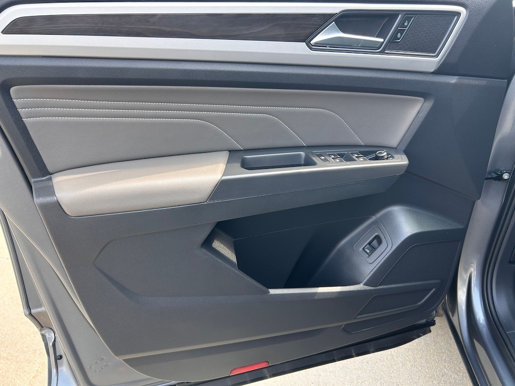 Certified 2023 Volkswagen Atlas 3.6L V6 SE w/Technology SUV