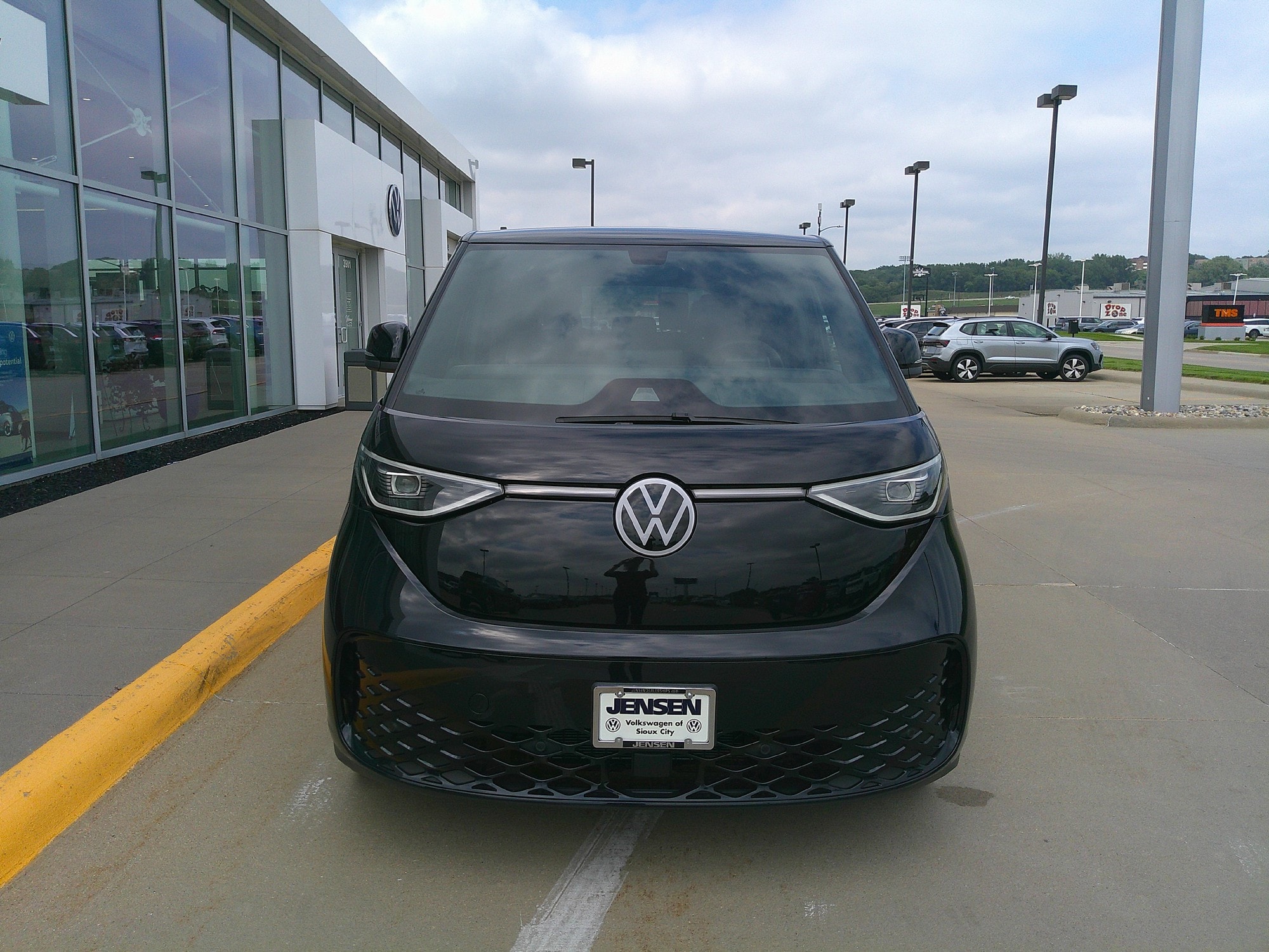 New 2025 Volkswagen ID. Buzz For Sale at Volkswagen of Sioux City