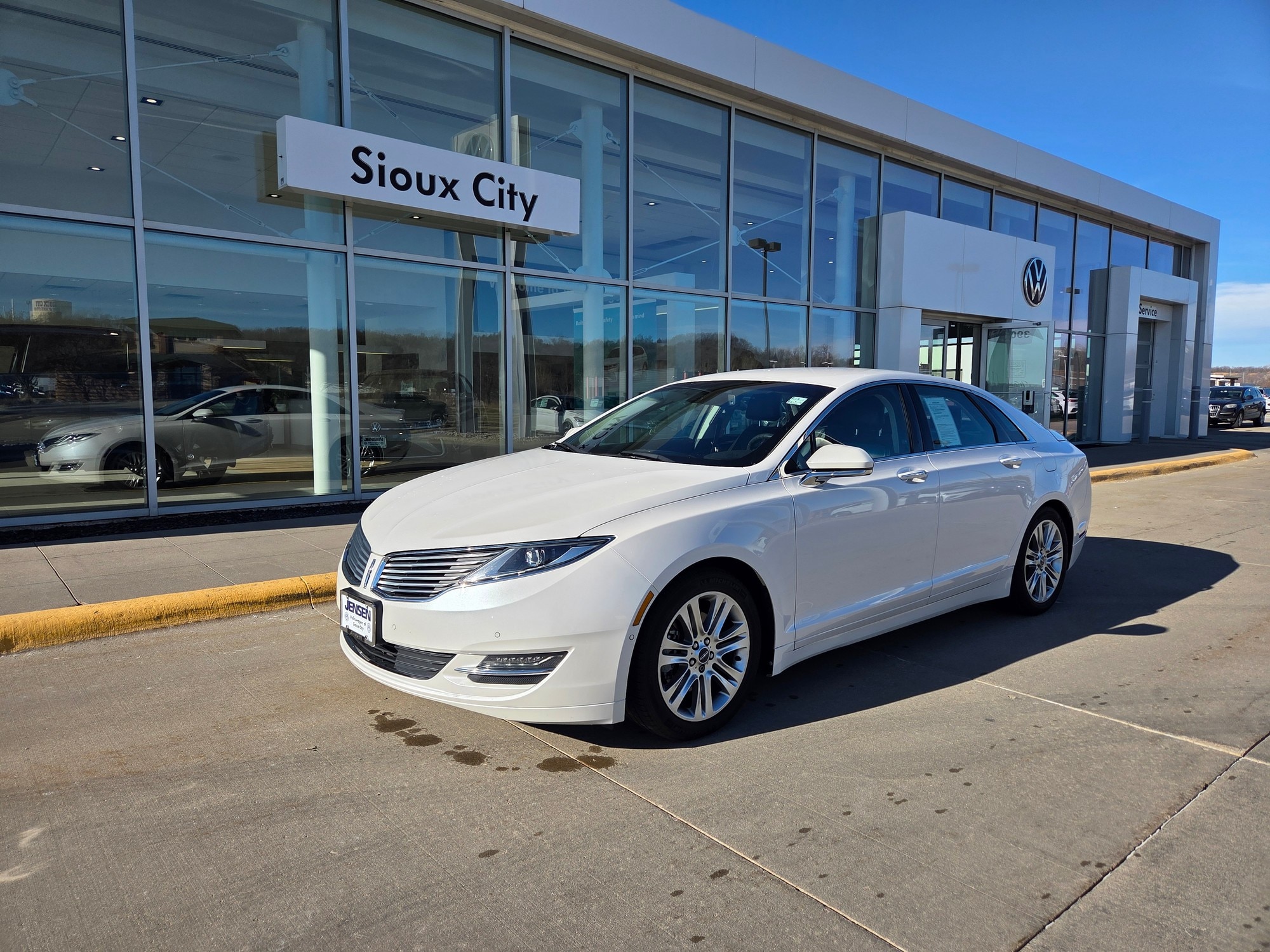 2013 Lincoln MKZ Base's photo
