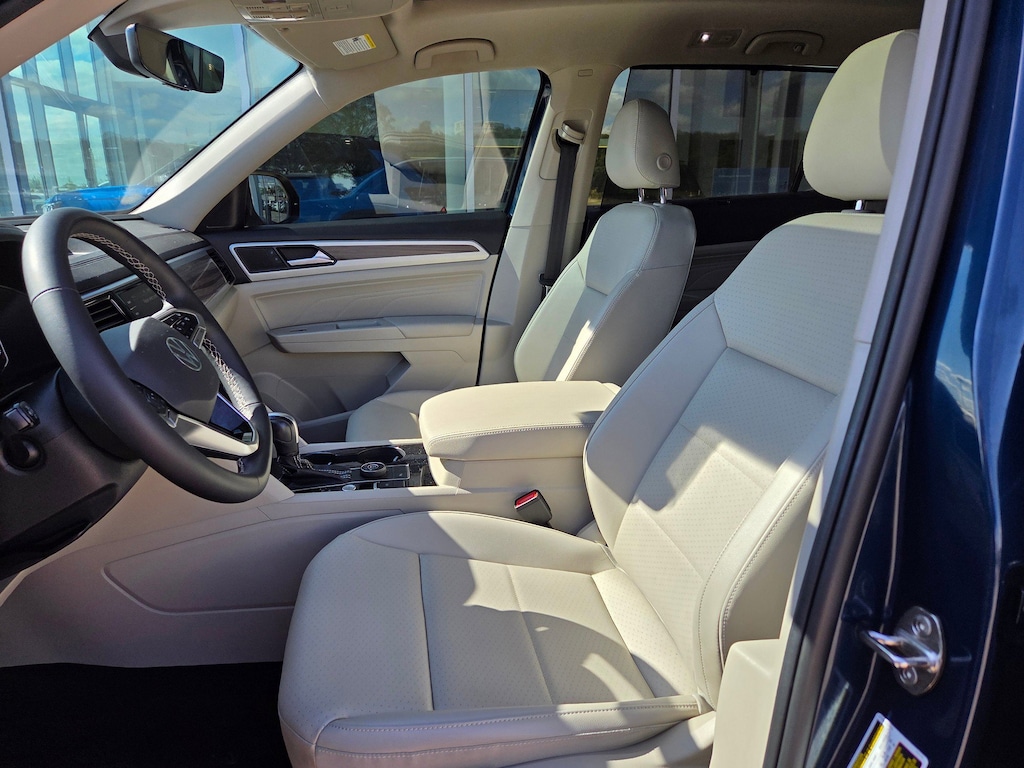 Used 2022 Volkswagen Atlas 3.6L V6 SEL SUV