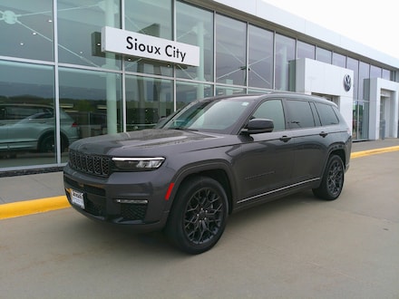 2023 Jeep Grand Cherokee L Summit SUV