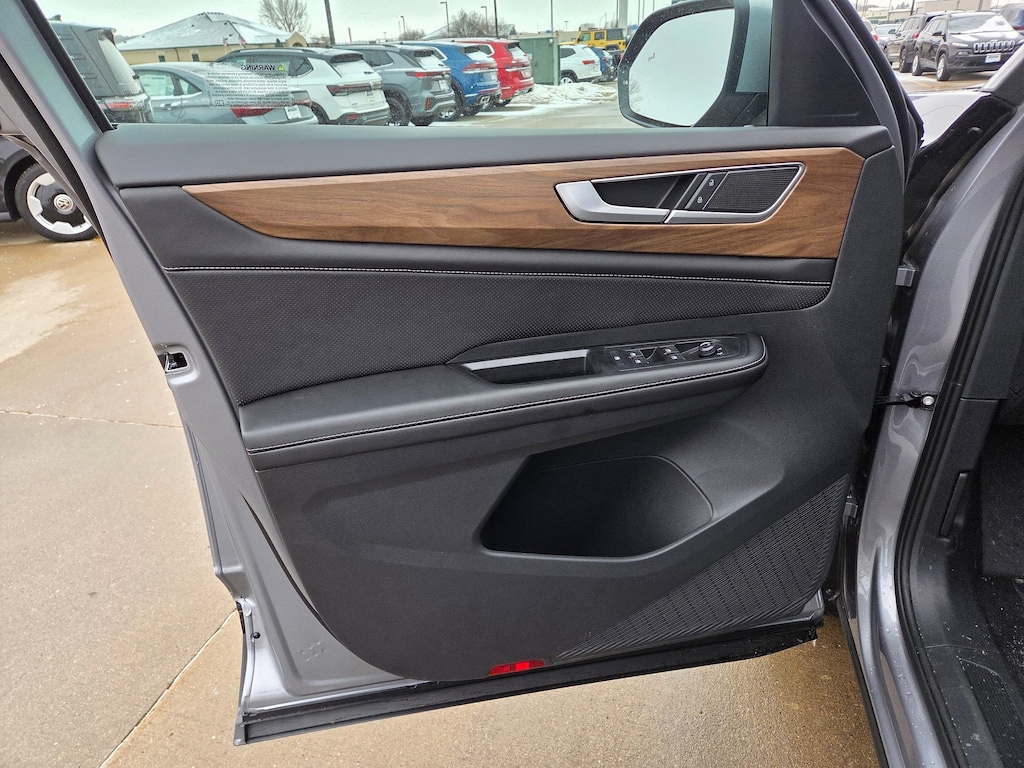 New 2026 Volkswagen Atlas 2.0T SE SUV