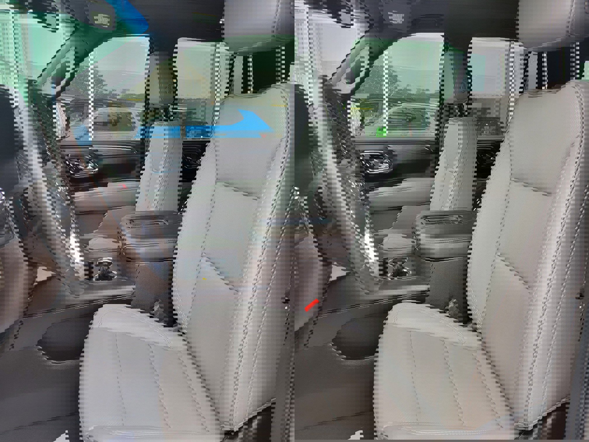 2023 Gmc Yukon SLT photo 4