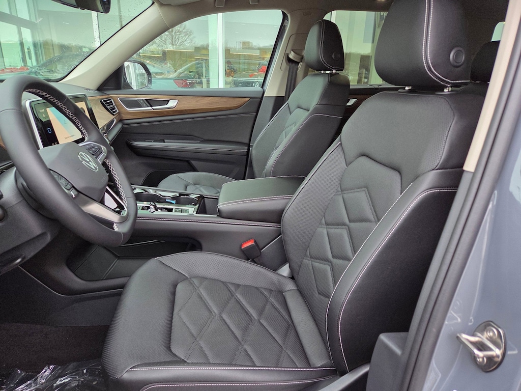 New 2026 Volkswagen Atlas 2.0T SE w/Technology SUV