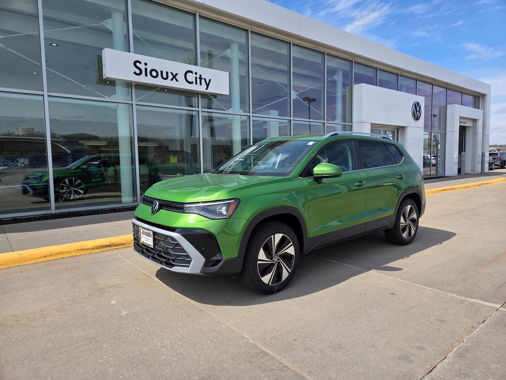 2026 Volkswagen Taos SUV 