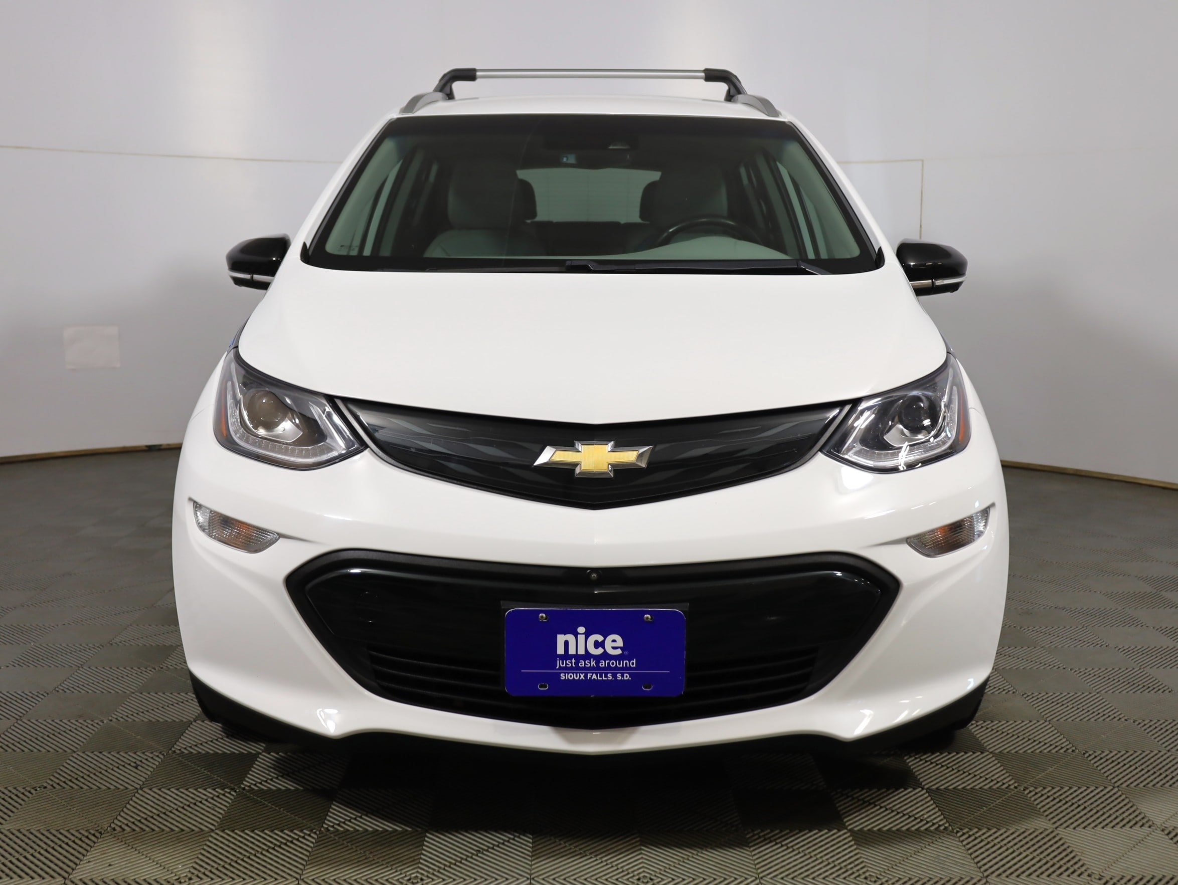 Used 2019 Chevrolet Bolt EV Premier with VIN 1G1FZ6S00K4127108 for sale in Sioux Falls, SD