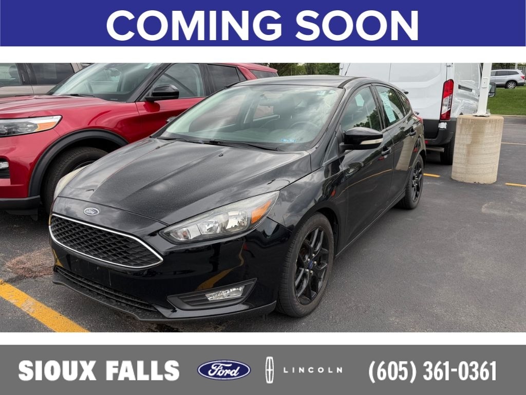 2016 Ford Focus 5 Door Hatch SE's photo