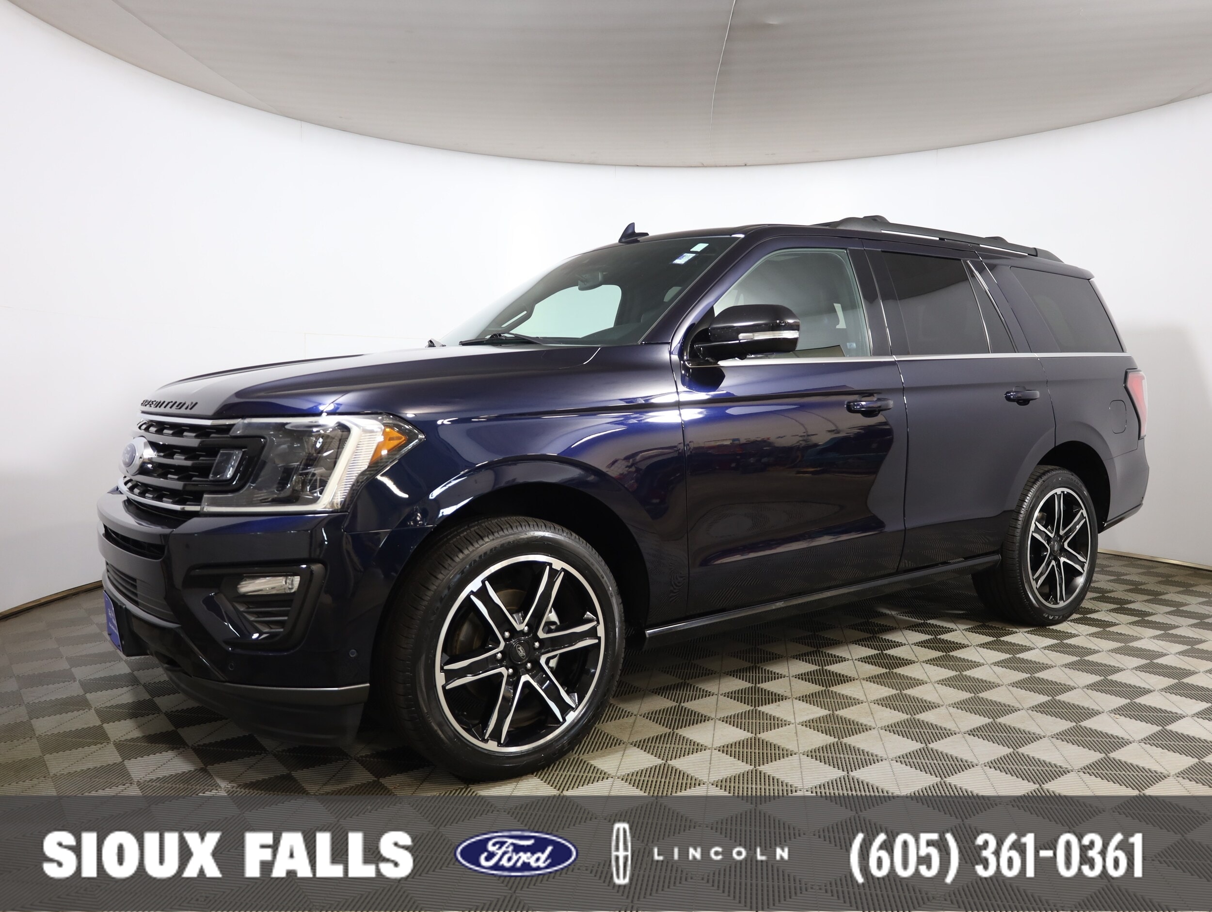 2021 Ford Expedition Limited 4X4's photo
