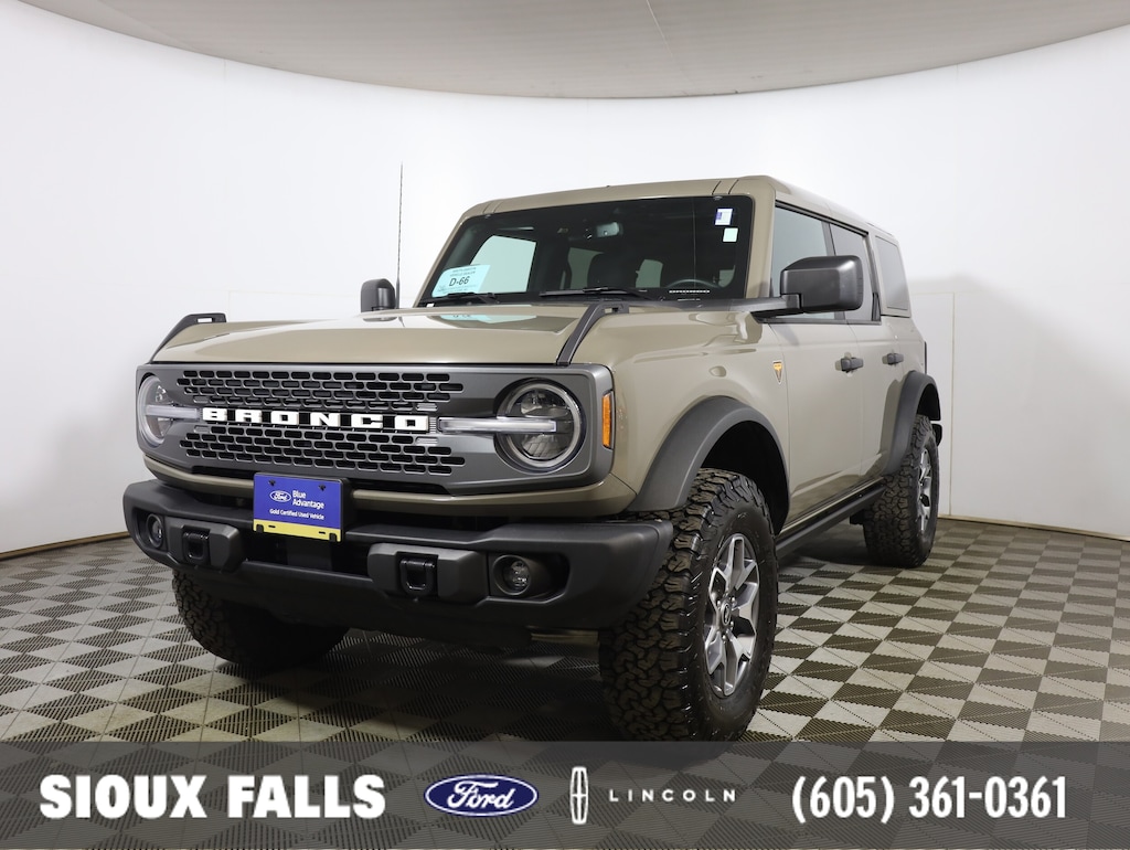 Used 2025 Ford Bronco Badlands SUV