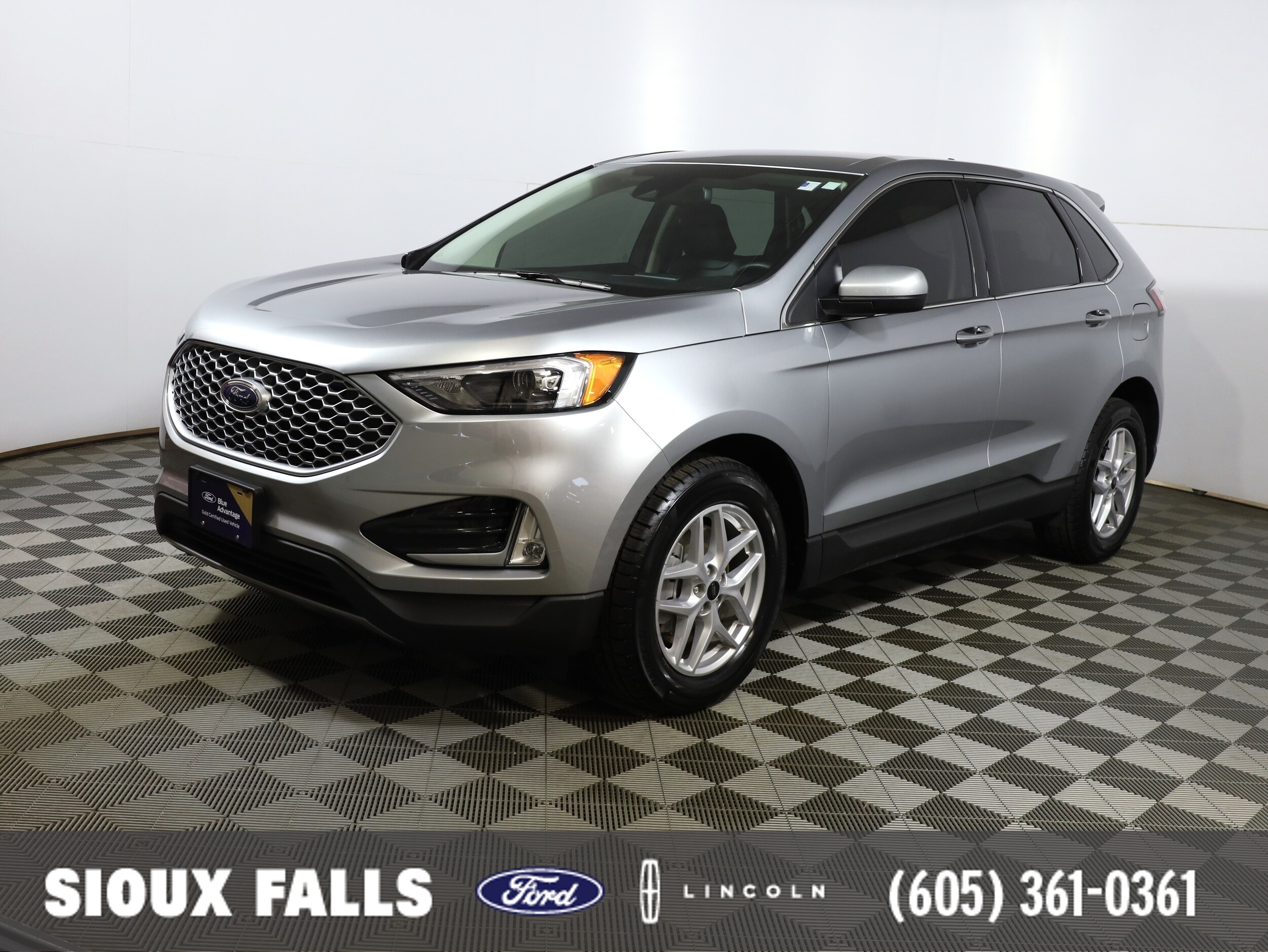2024 Ford Edge SEL's photo