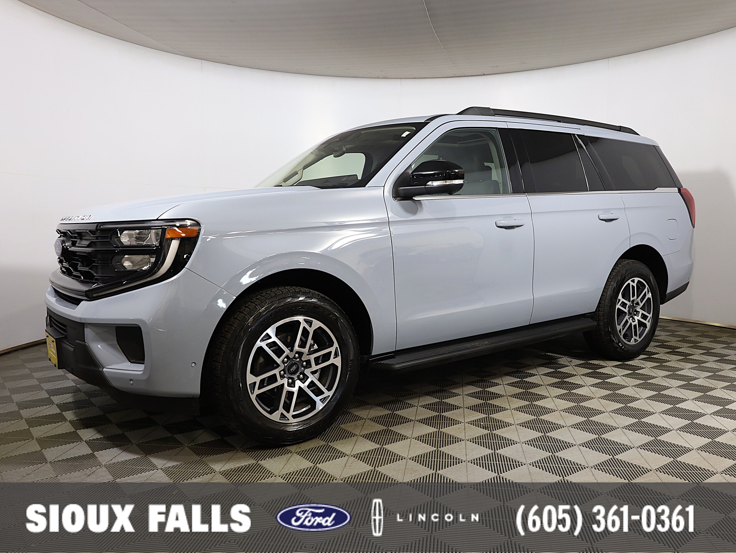 2025 Ford Expedition Active 4WD