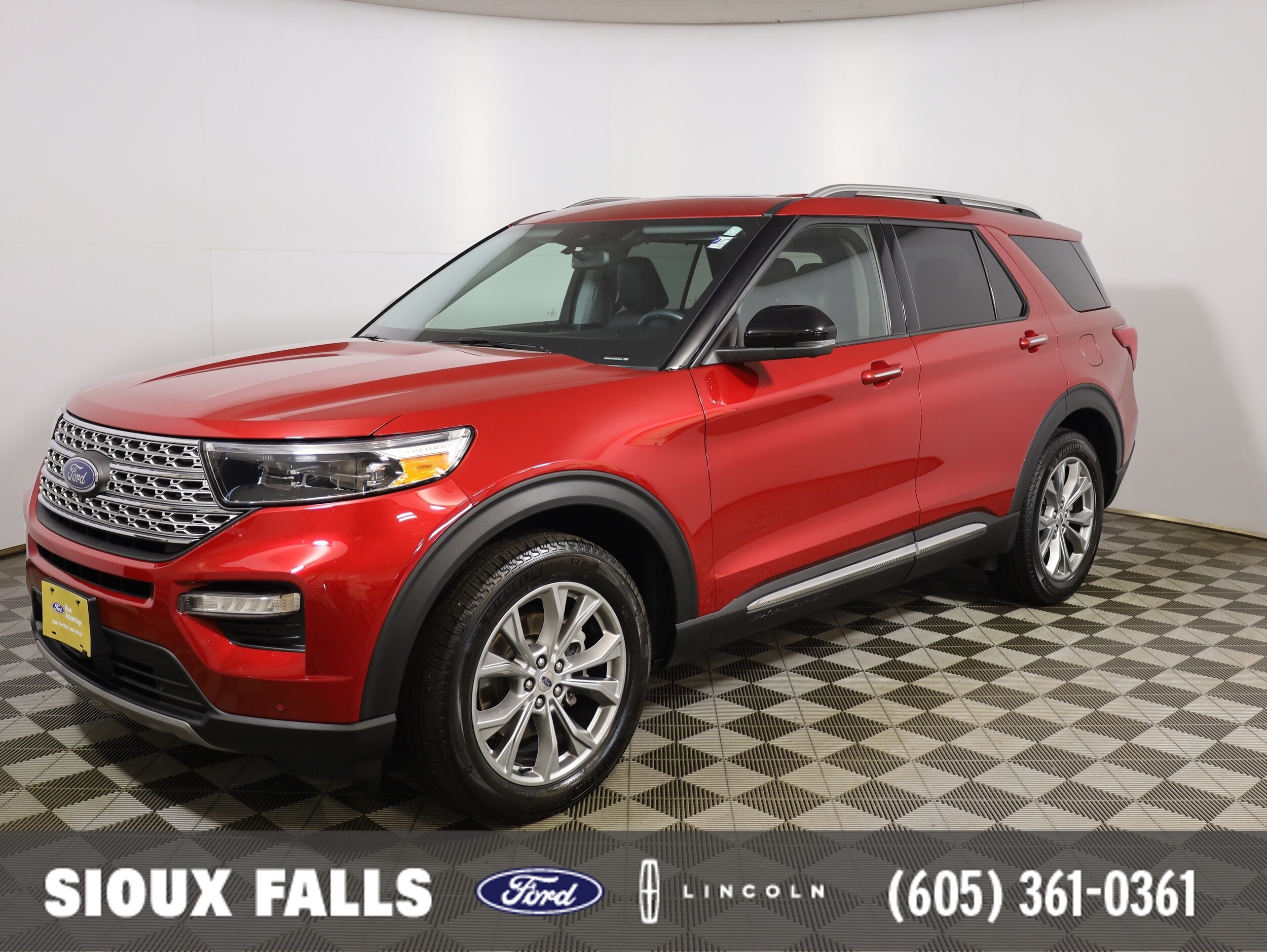 2022 Ford Explorer Limited 4WD's photo