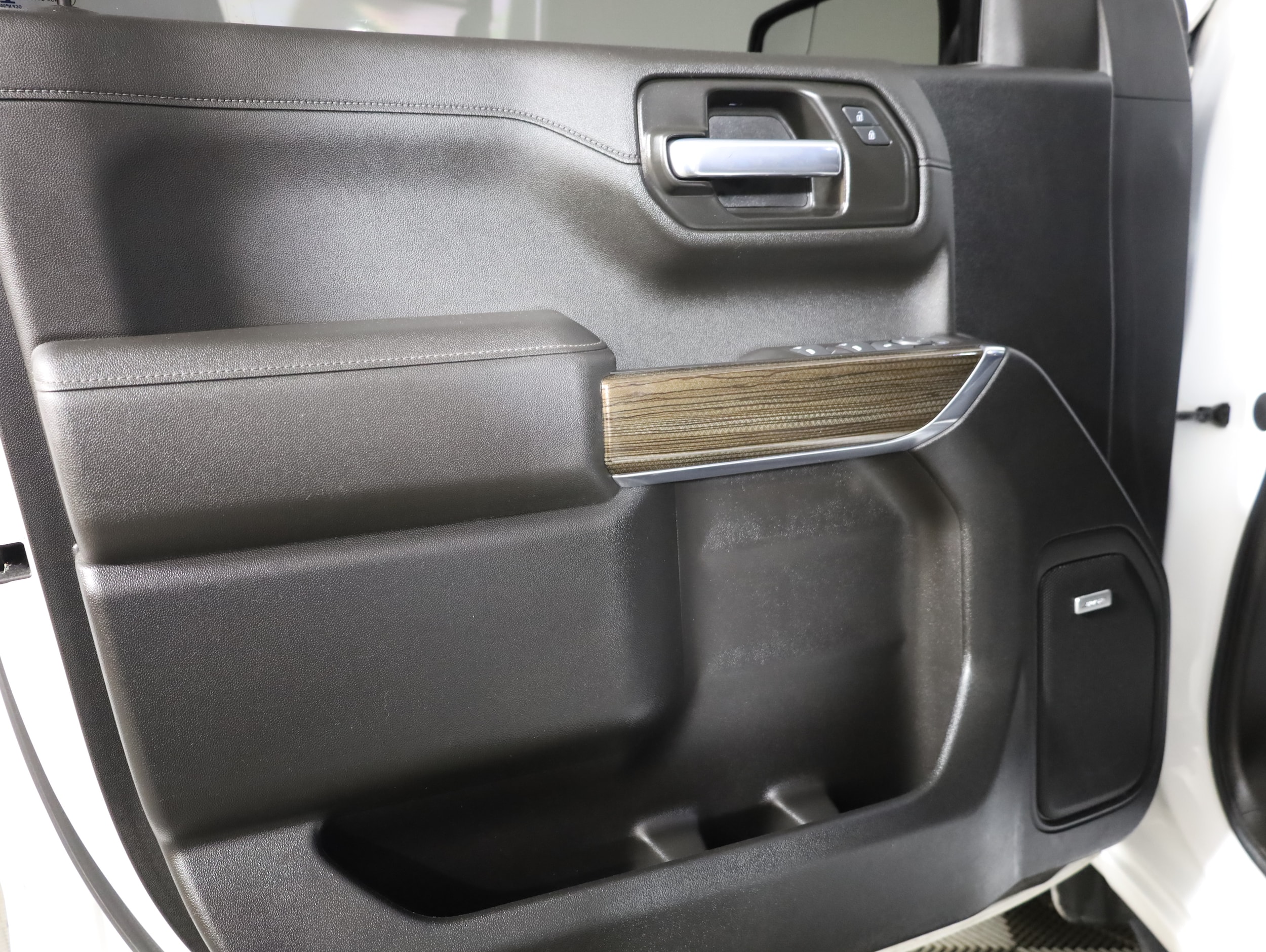 2021 Chevrolet Silverado 1500 RST - Photo 24