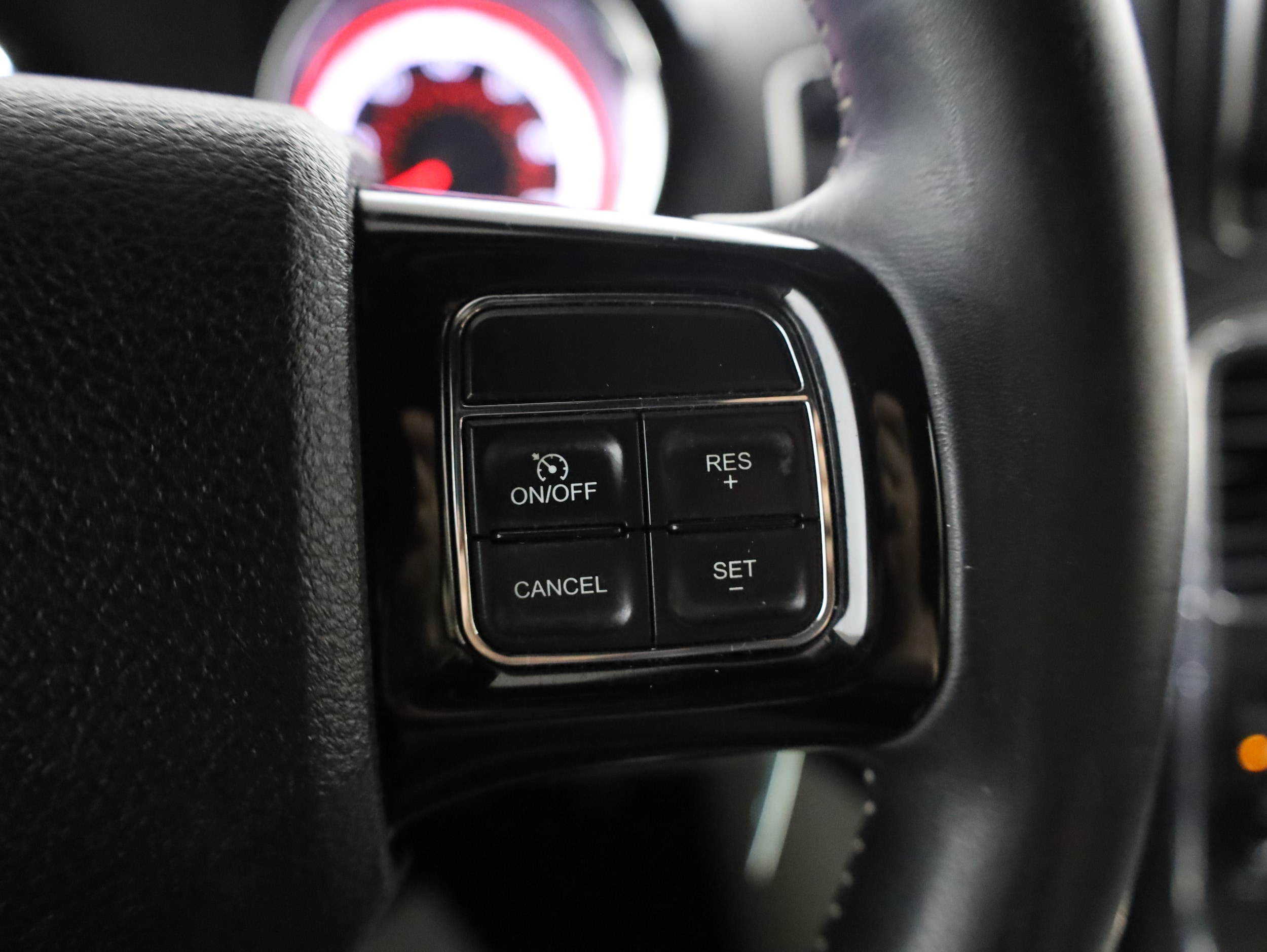 2017 Dodge Grand Caravan SXT - Photo 24