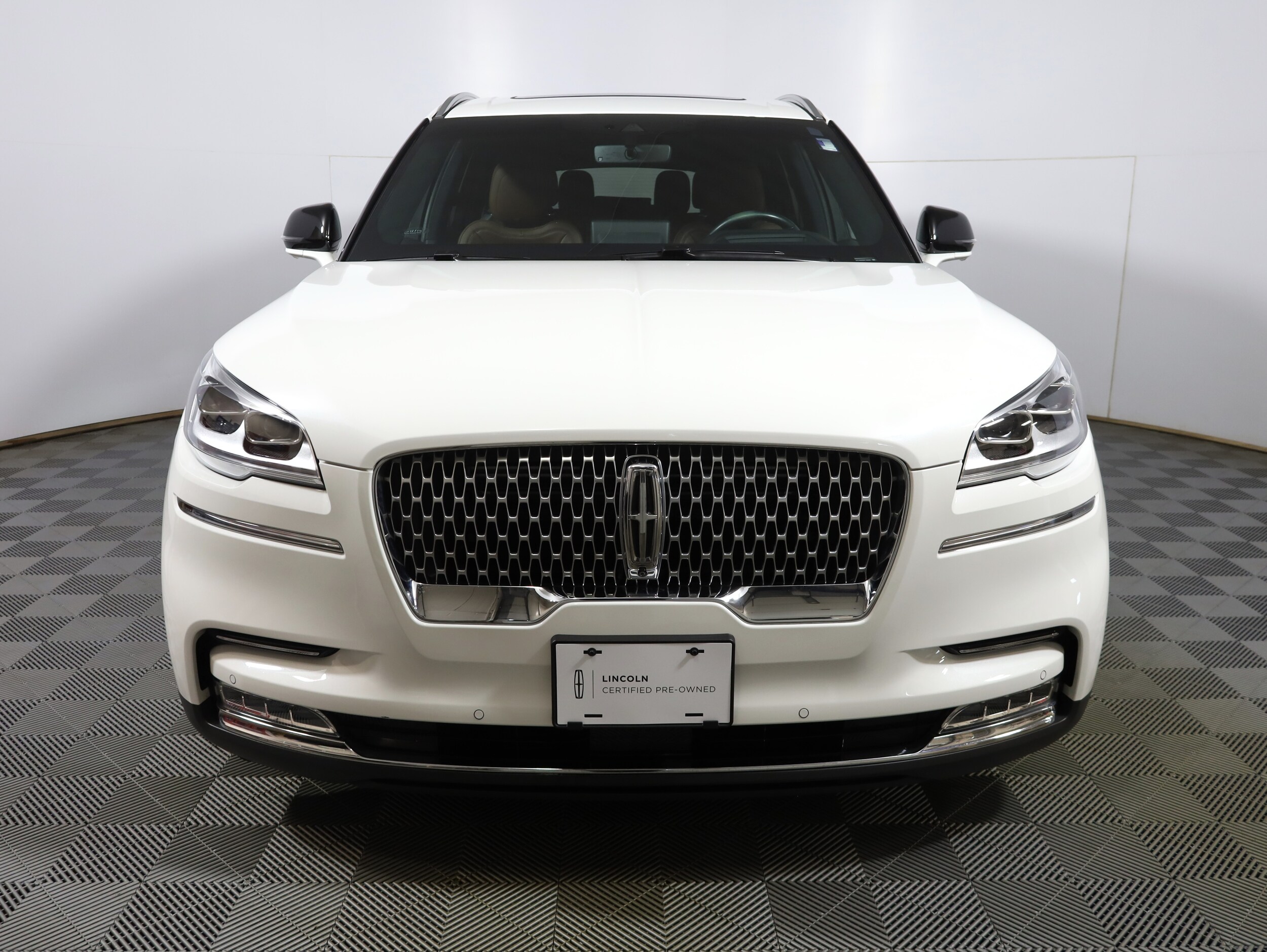 2023 Lincoln Aviator Reserve photo 2