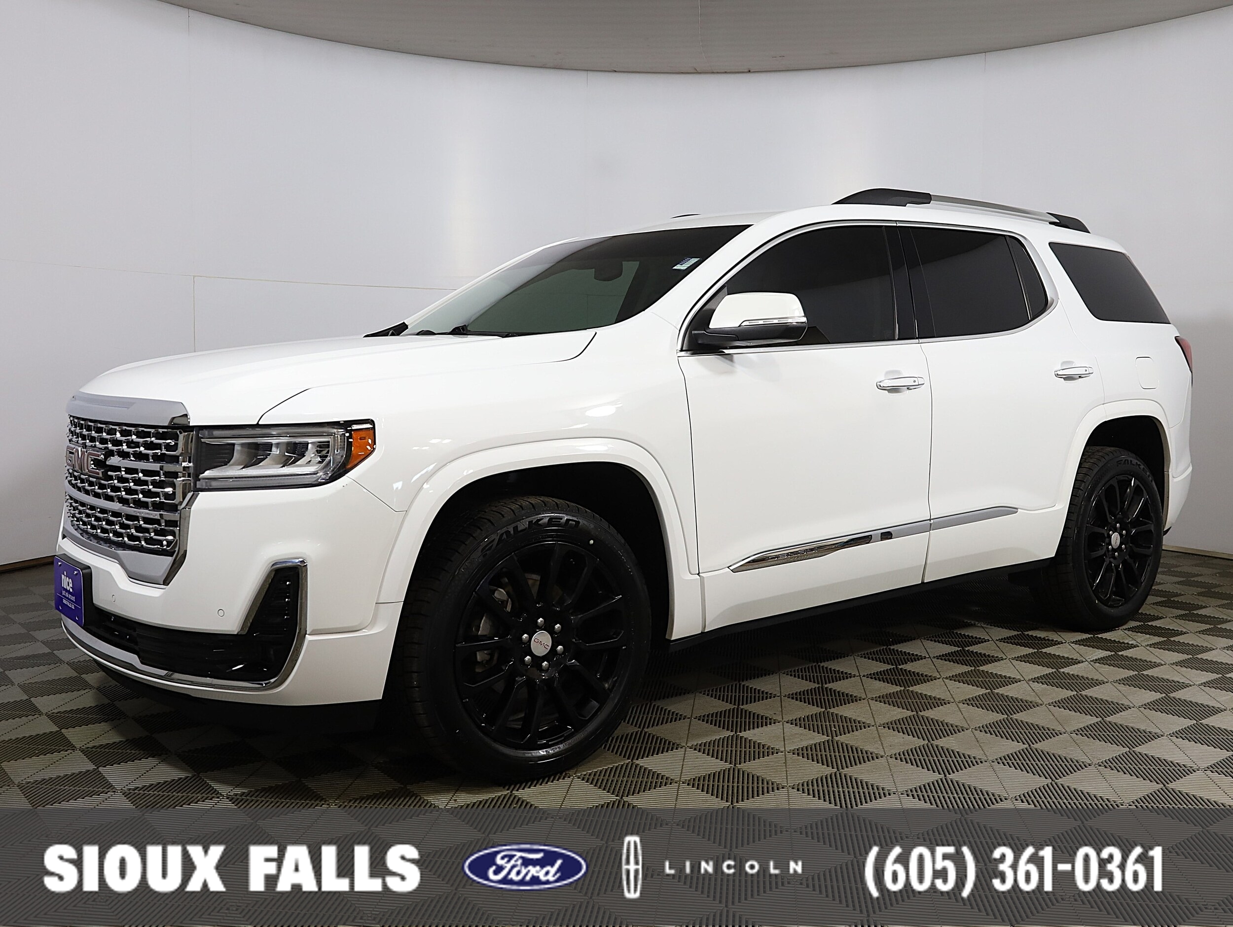 2020 GMC Acadia Denali AWD's photo