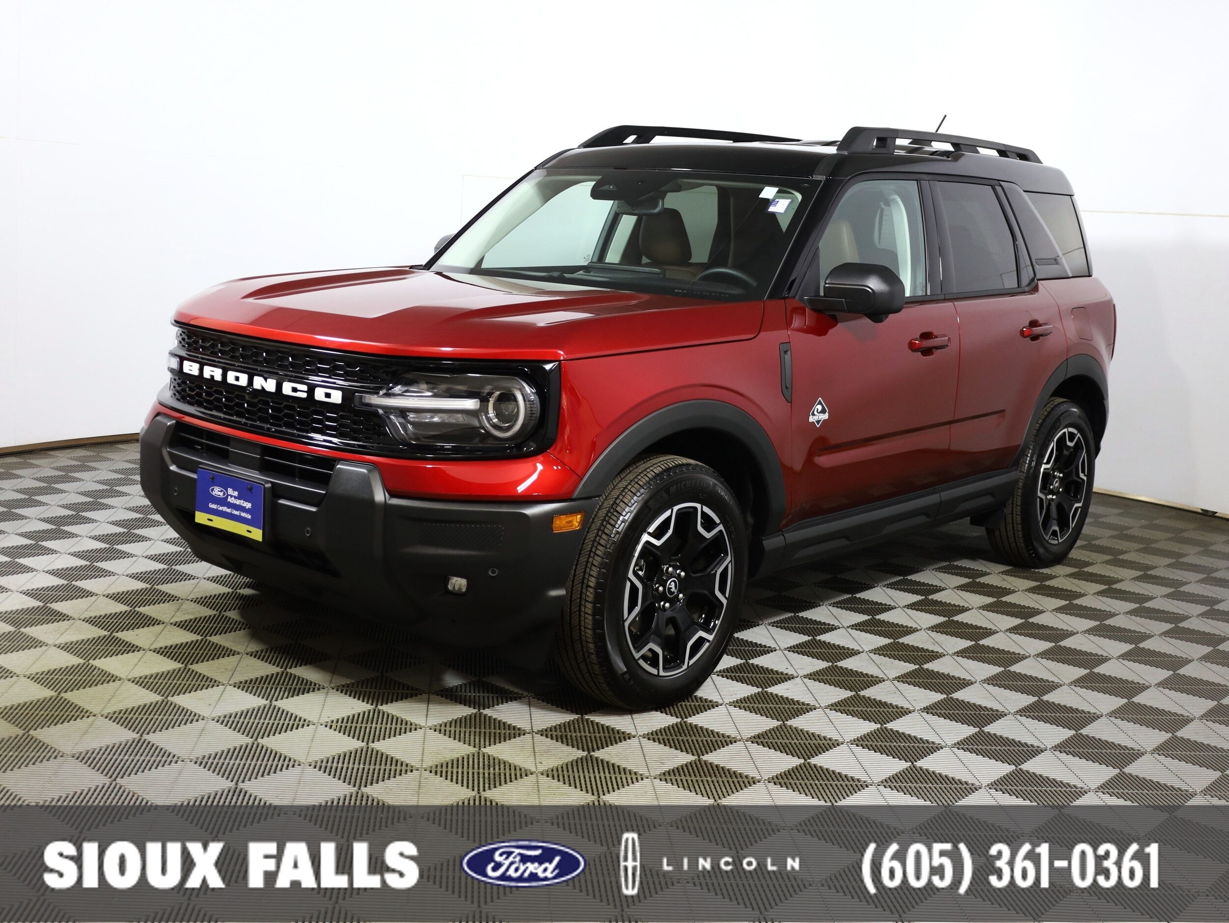 2025 Ford Bronco Sport Outer Banks's photo