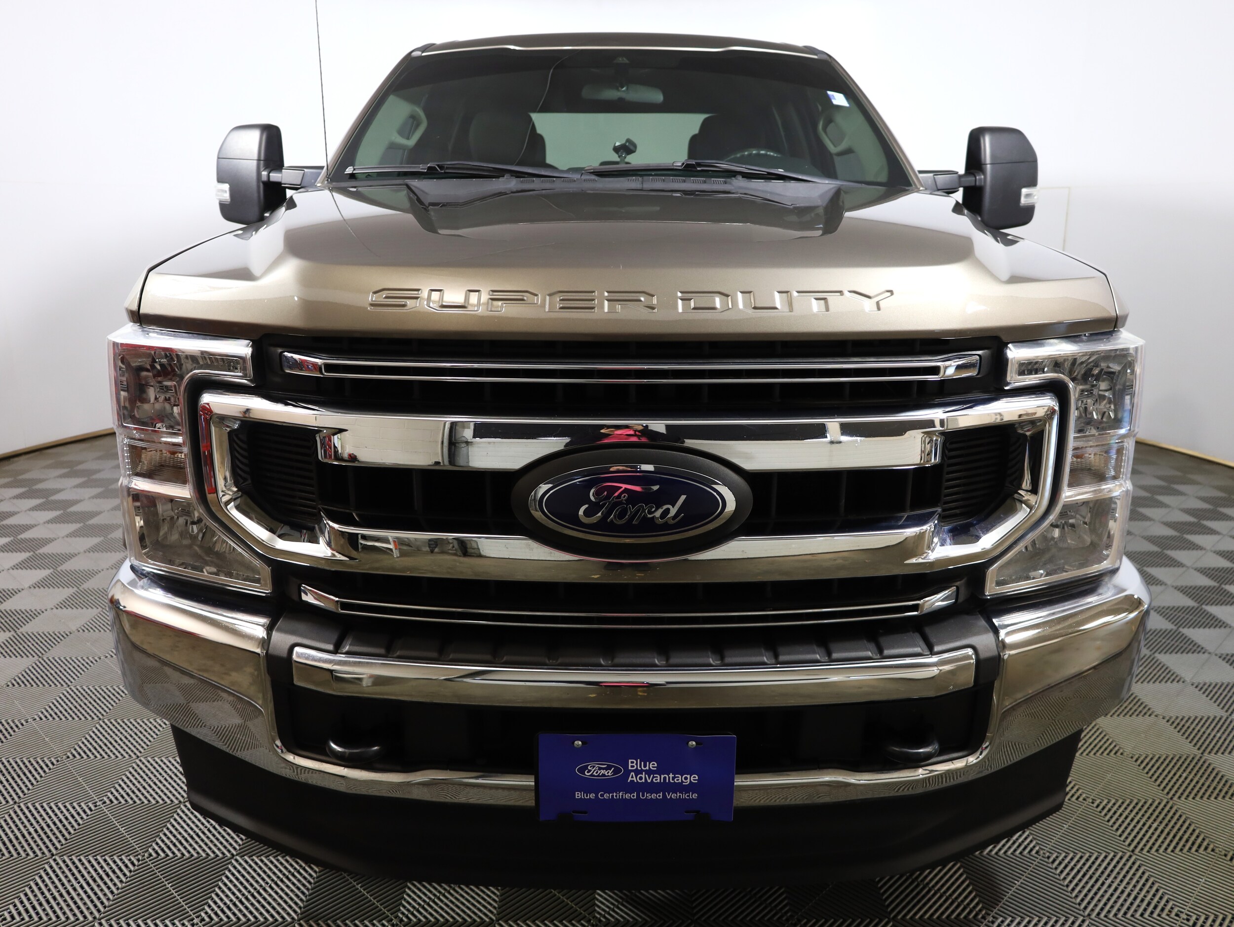 2020 Ford F-250 XLT photo 2