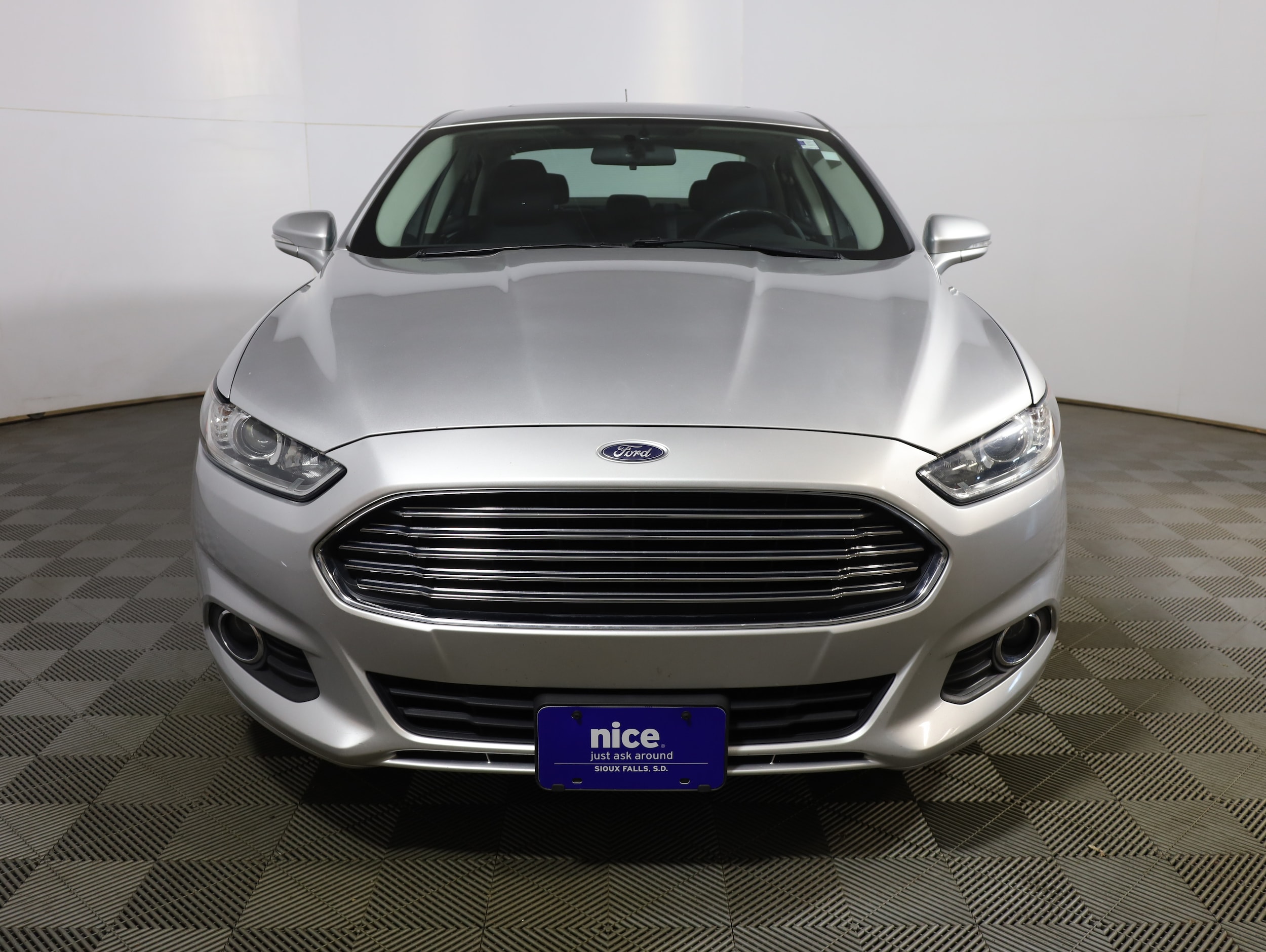 Used 2014 Ford Fusion SE with VIN 3FA6P0HD7ER126222 for sale in Sioux Falls, SD