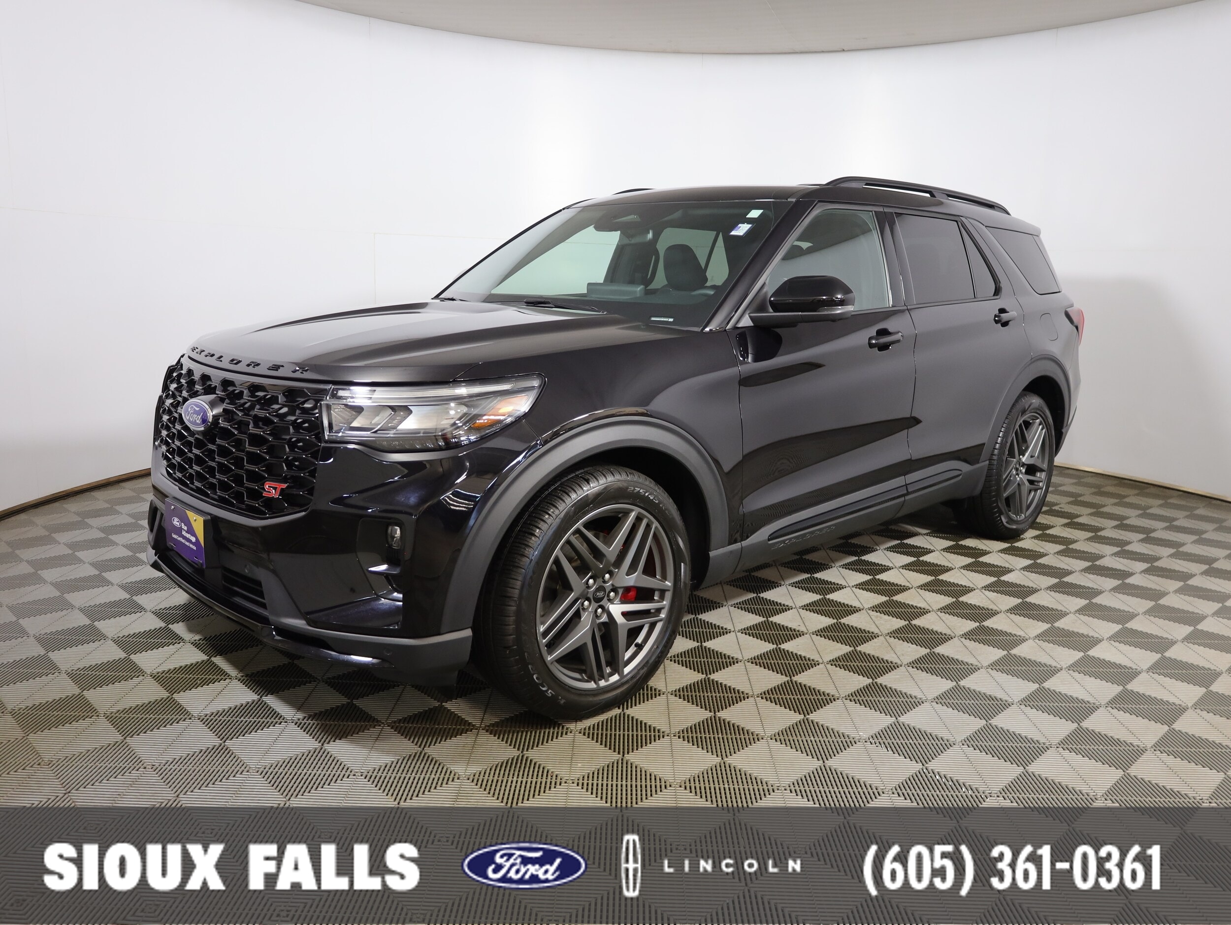 Agate Black 2026 Ford Explorer SUV / Crossover All-Wheel Drive Automatic