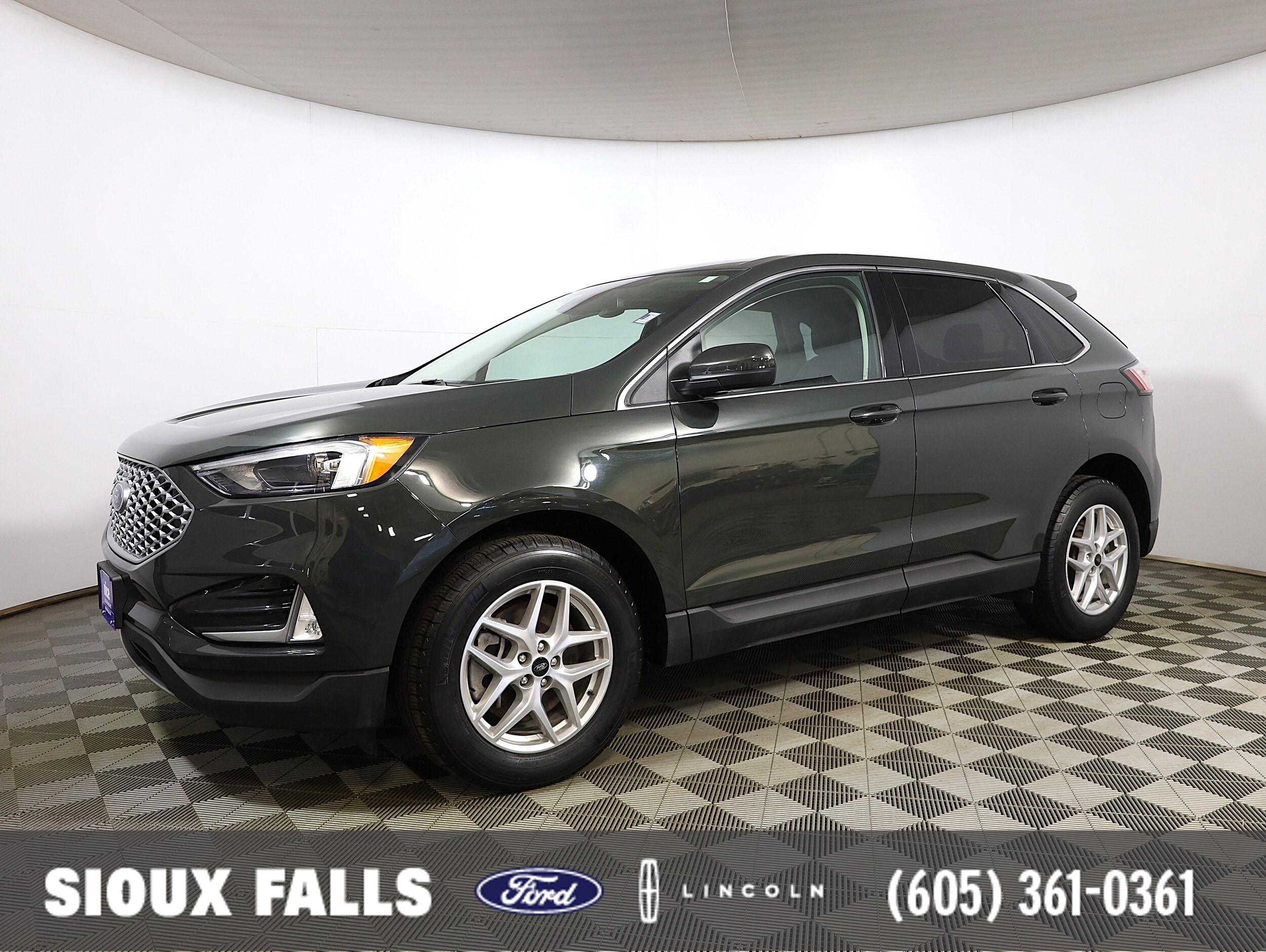 2024 Ford Edge