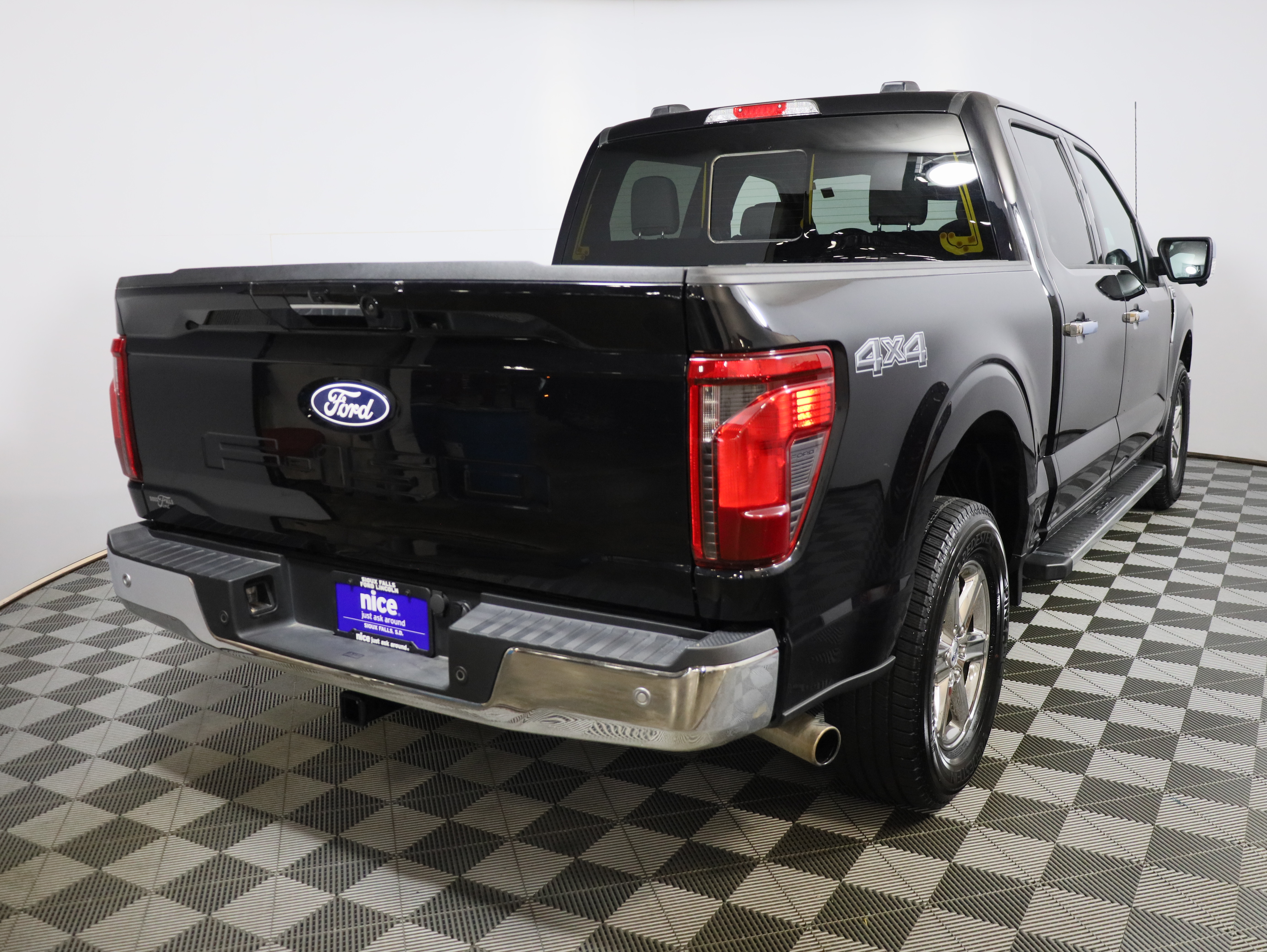 2024 Ford s