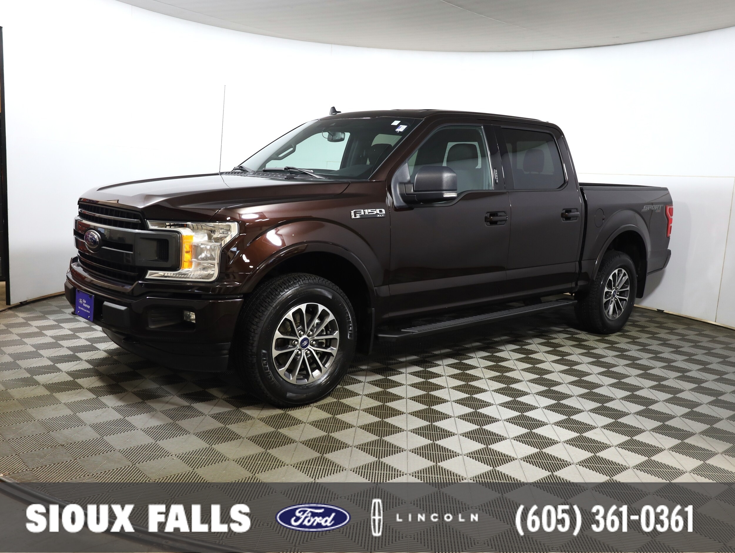 2019 Ford F-150 XLT's photo