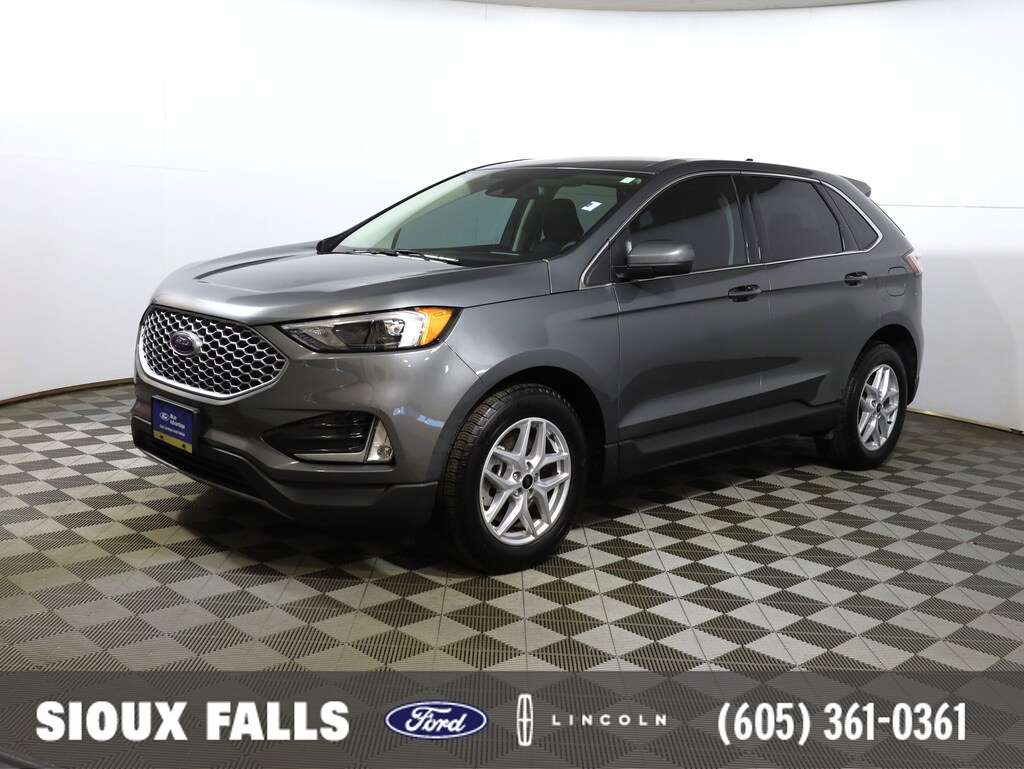 Used 2024 Ford Edge SEL SUV
