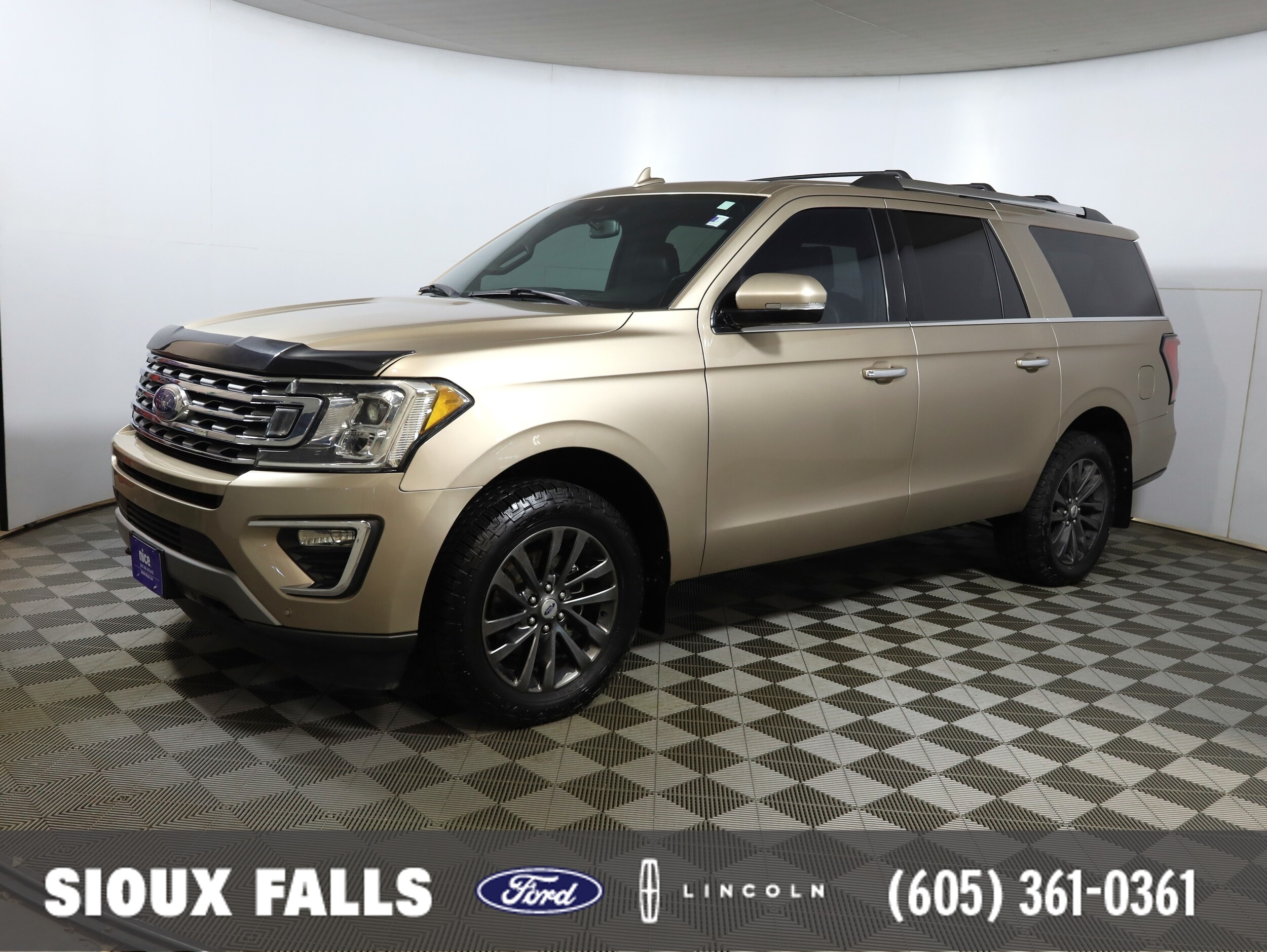 2020 Ford Expedition Limited's photo
