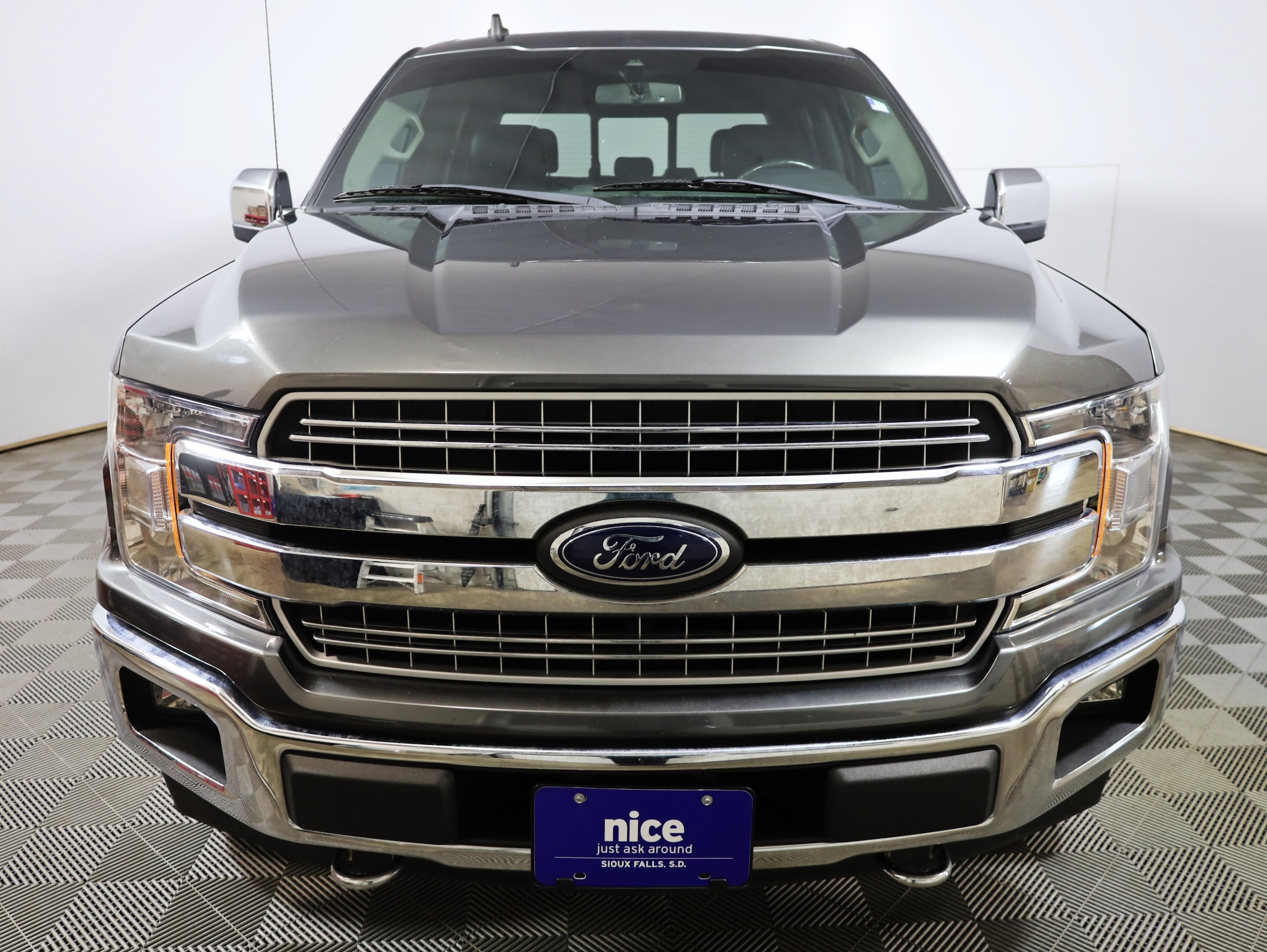 Used 2019 Ford F-150 Lariat with VIN 1FTFW1E44KFC46432 for sale in Sioux Falls, SD
