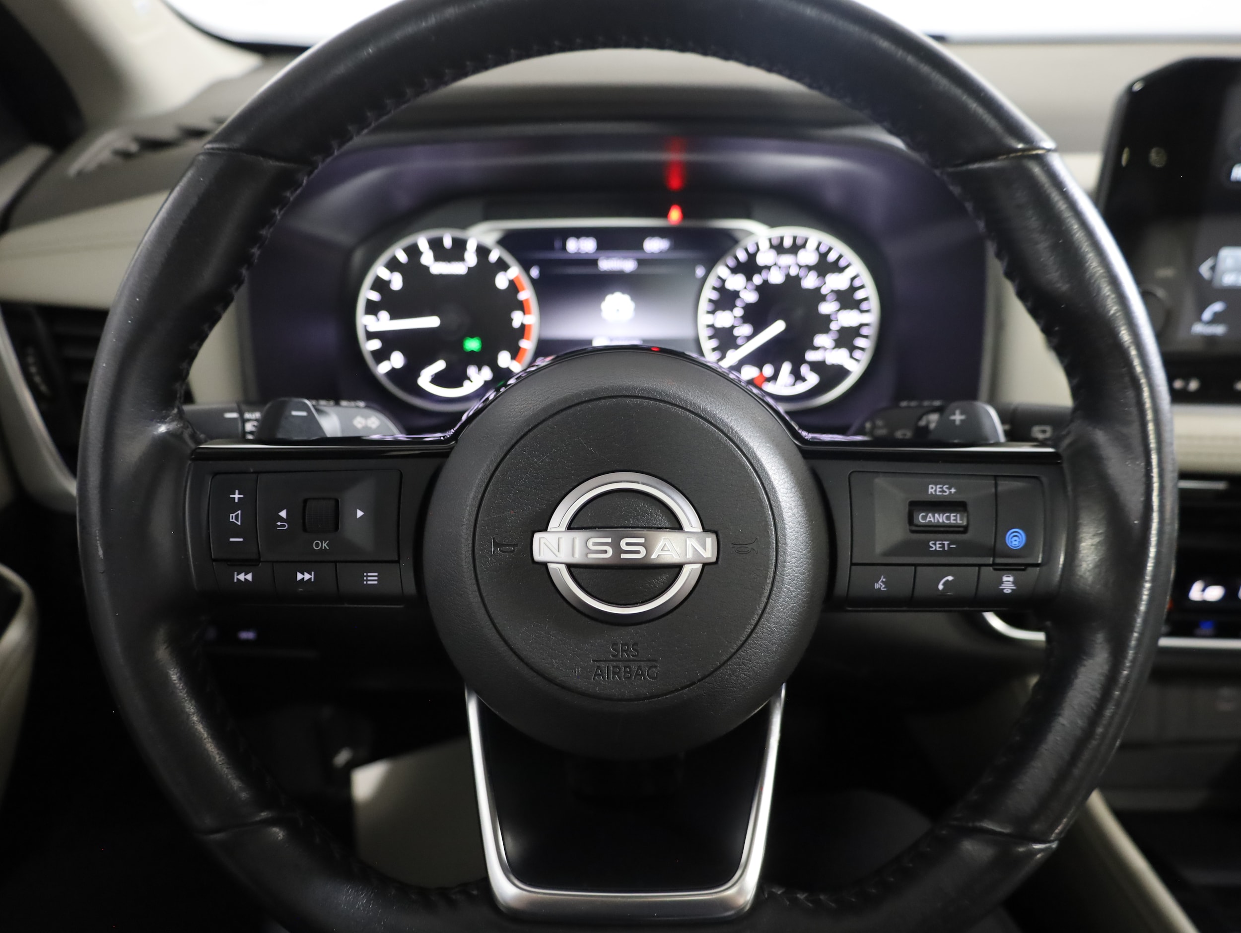 2023 Nissan Rogue SL - Photo 13