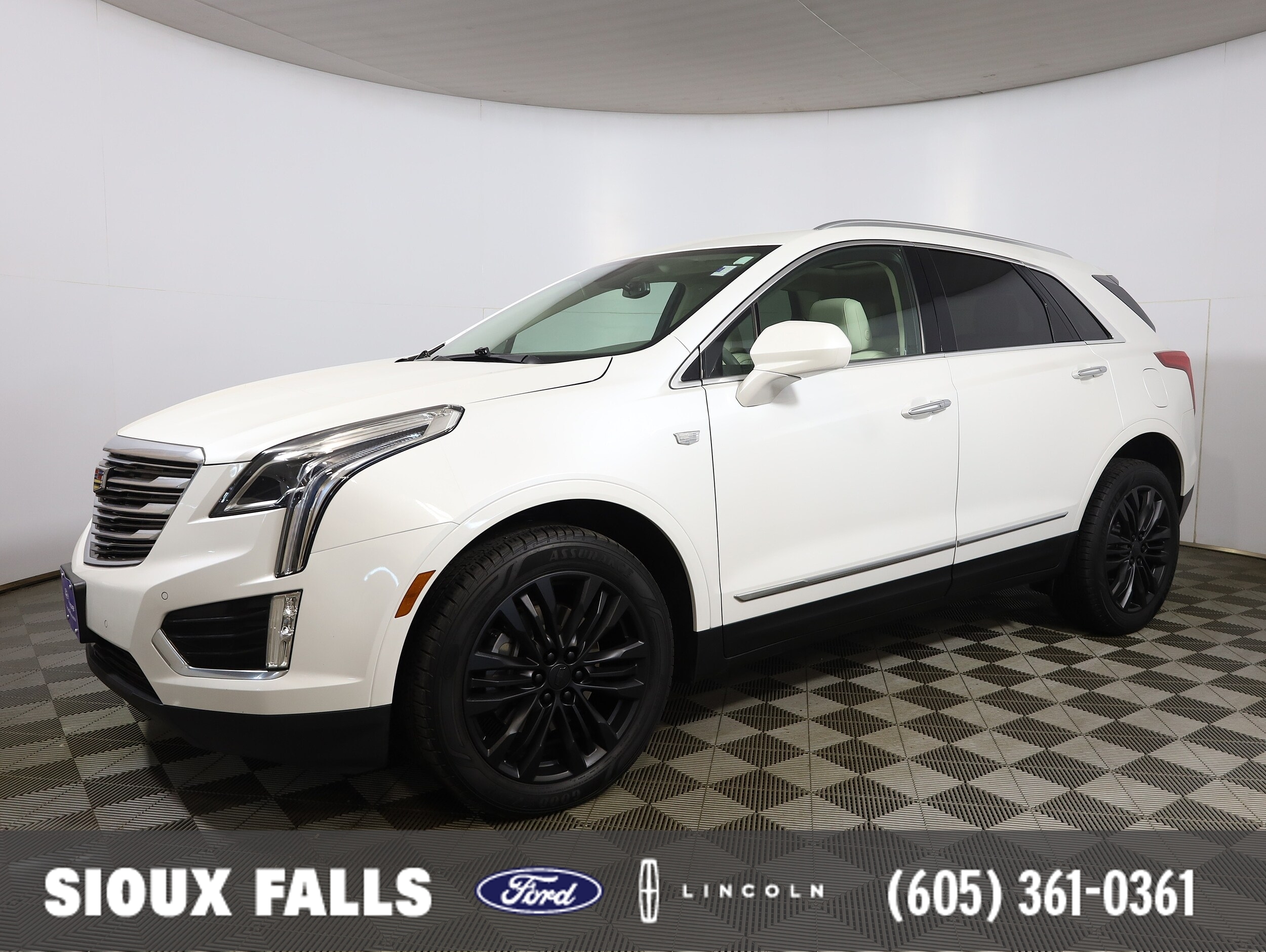 2019 Cadillac XT5 AWD Premium Luxury's photo