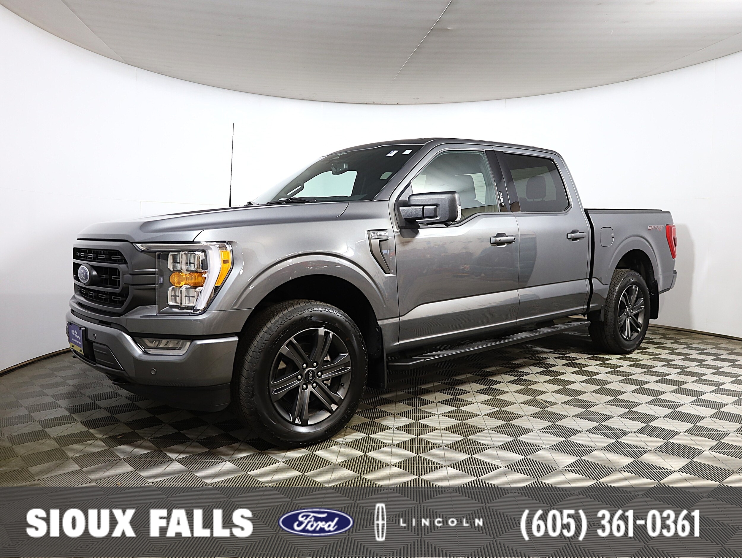 2023 Ford F-150 XLT SuperCrew 4WD