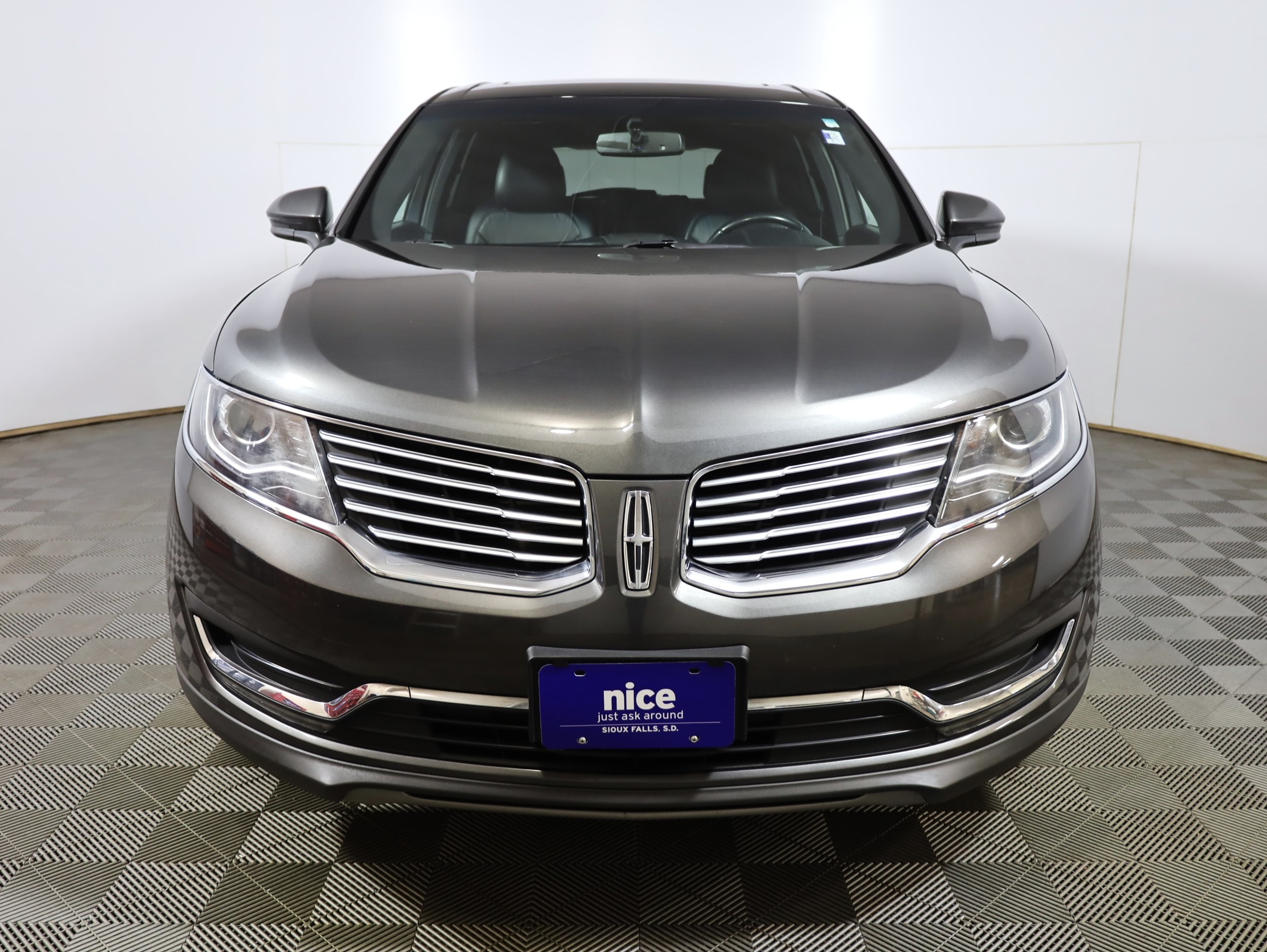 Used 2018 Lincoln MKX Reserve with VIN 2LMPJ8LR6JBL23697 for sale in Sioux Falls, SD