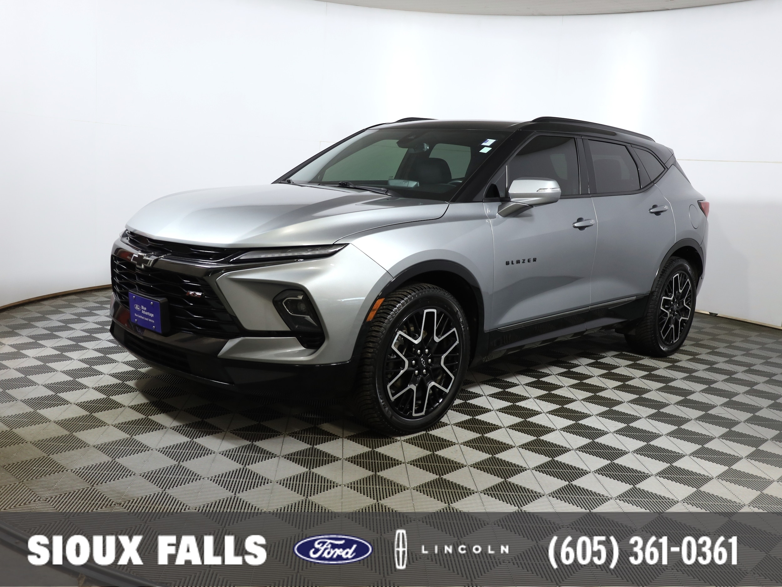 2023 Chevrolet Blazer RS's photo