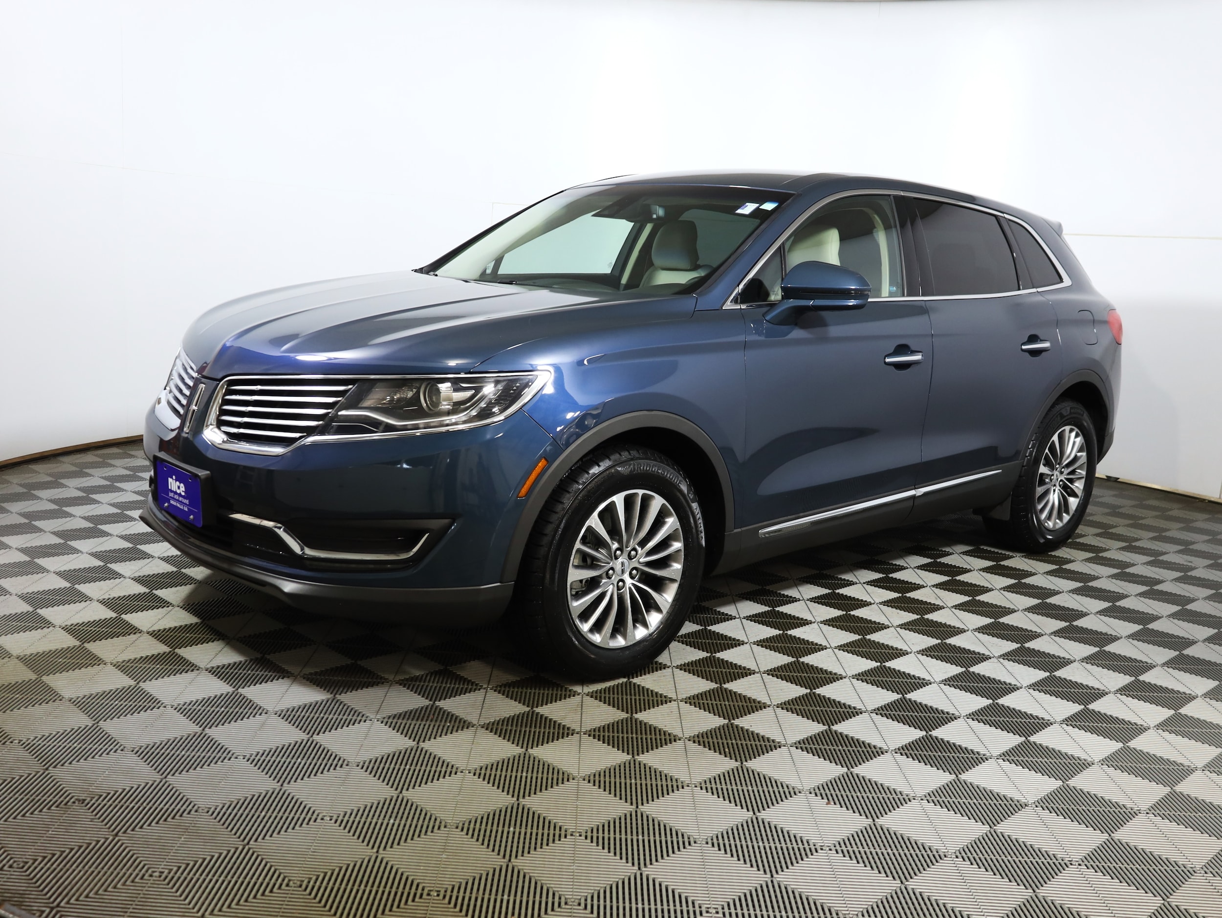 2016 Lincoln MKX Select