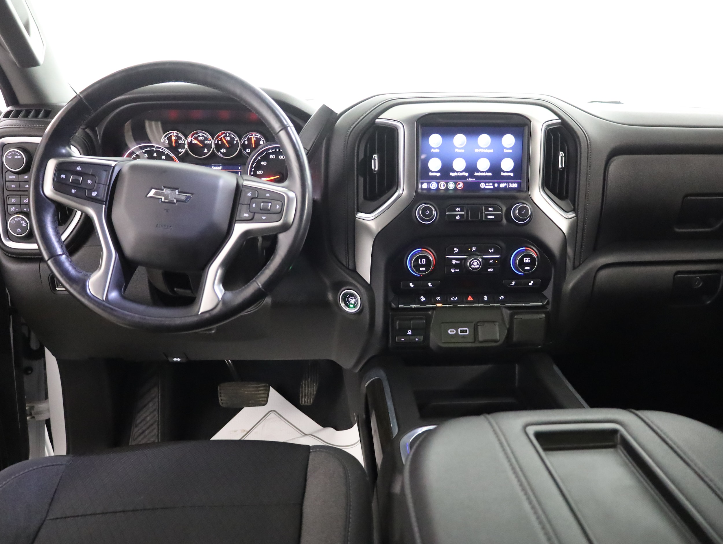 2021 Chevrolet Silverado 1500 RST - Photo 11