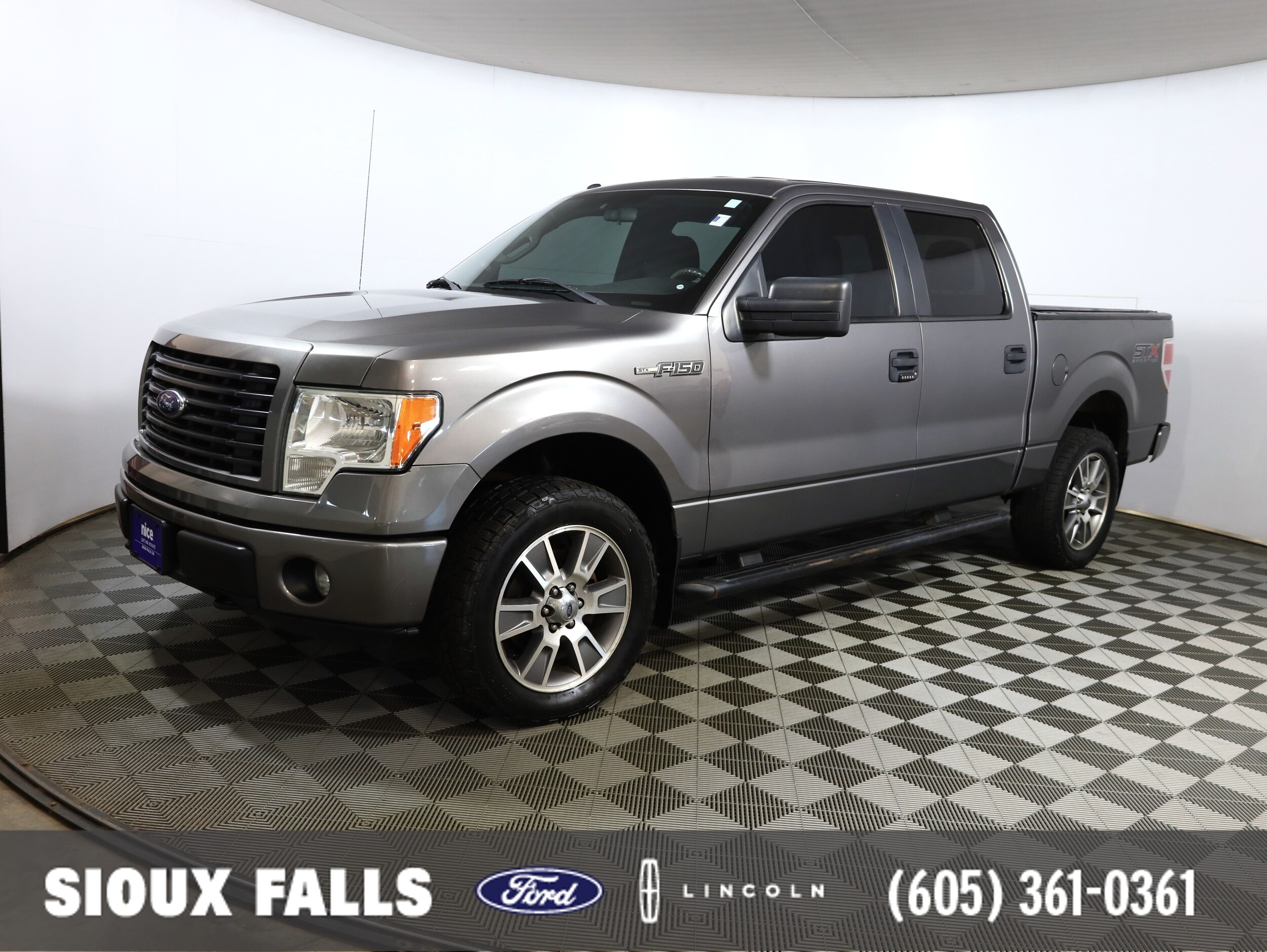 2014 Ford F-150 STX's photo