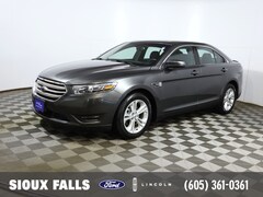 2018 Ford Taurus SEL Sedan