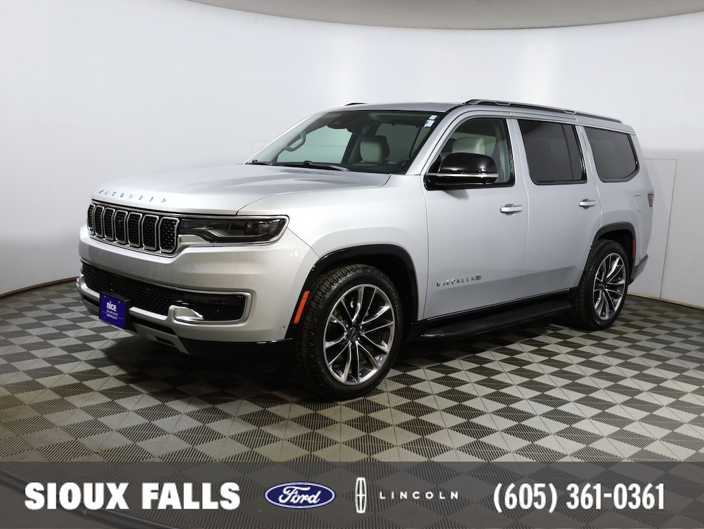 Used 2024 Jeep Wagoneer Series II SUV