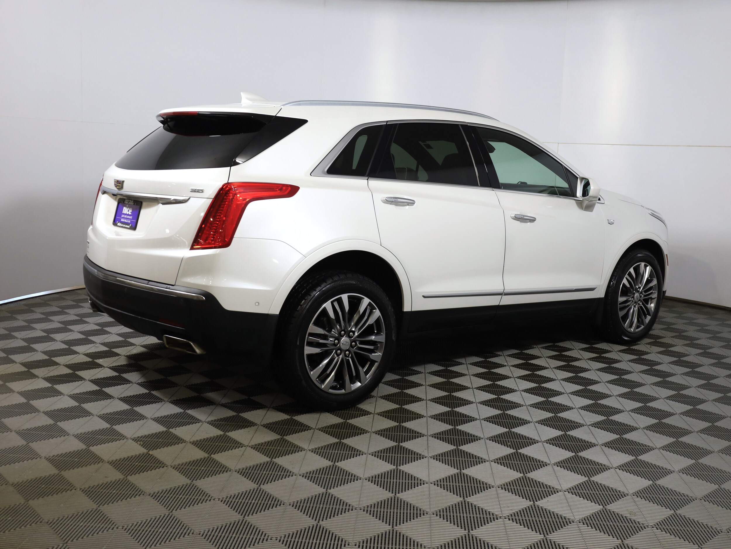 2019 Cadillac XT5 Premium Luxury photo 4